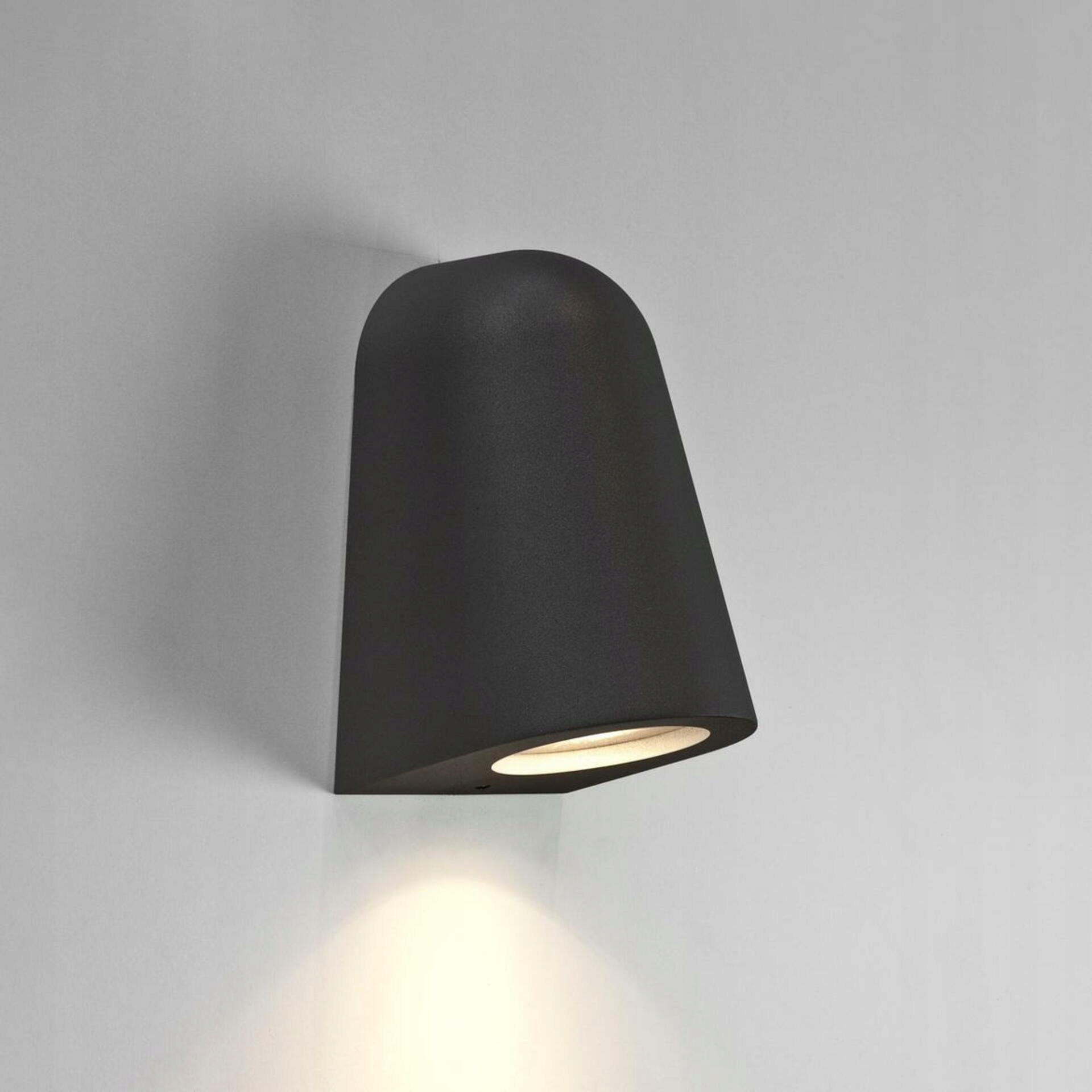 Astro Masť Light vonkajšie nástenné svietidlo 6W GU10 IP65 čierna