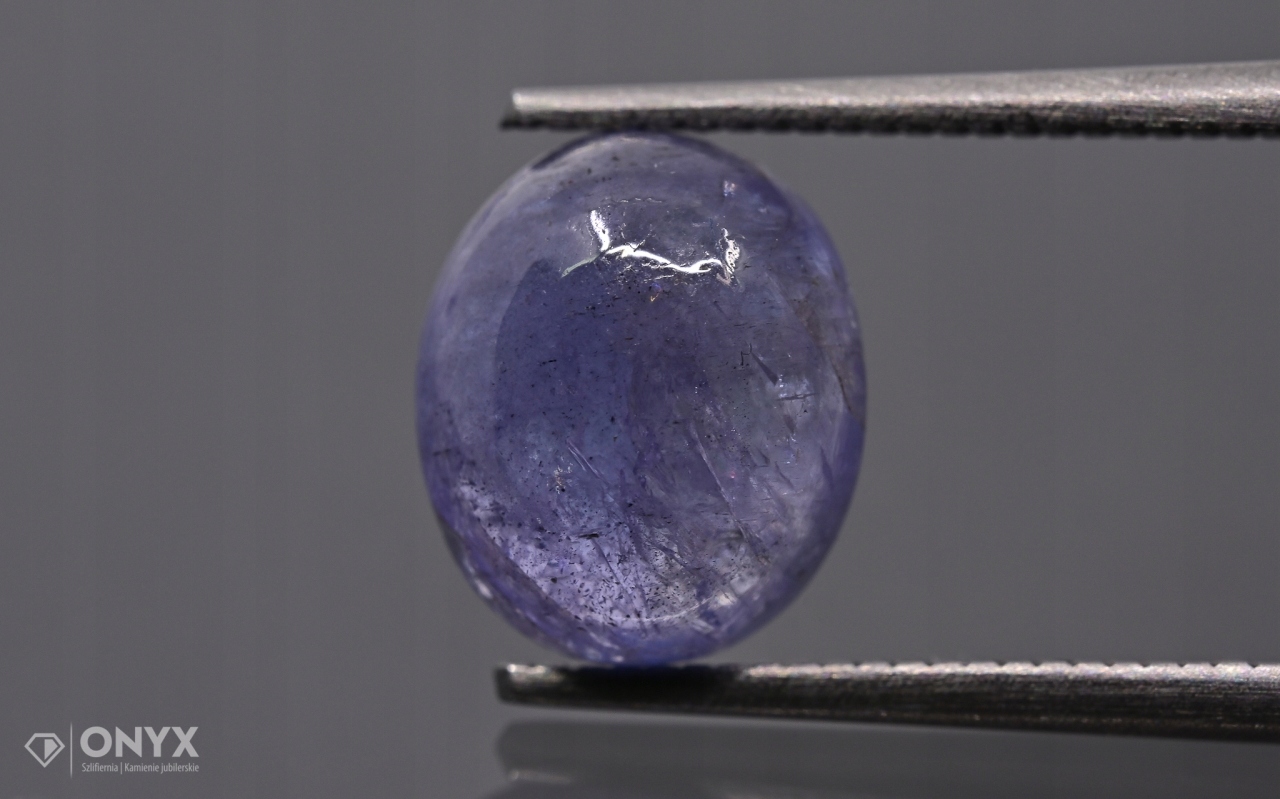 Tanzanit kabošon ovál 9x7,5 mm