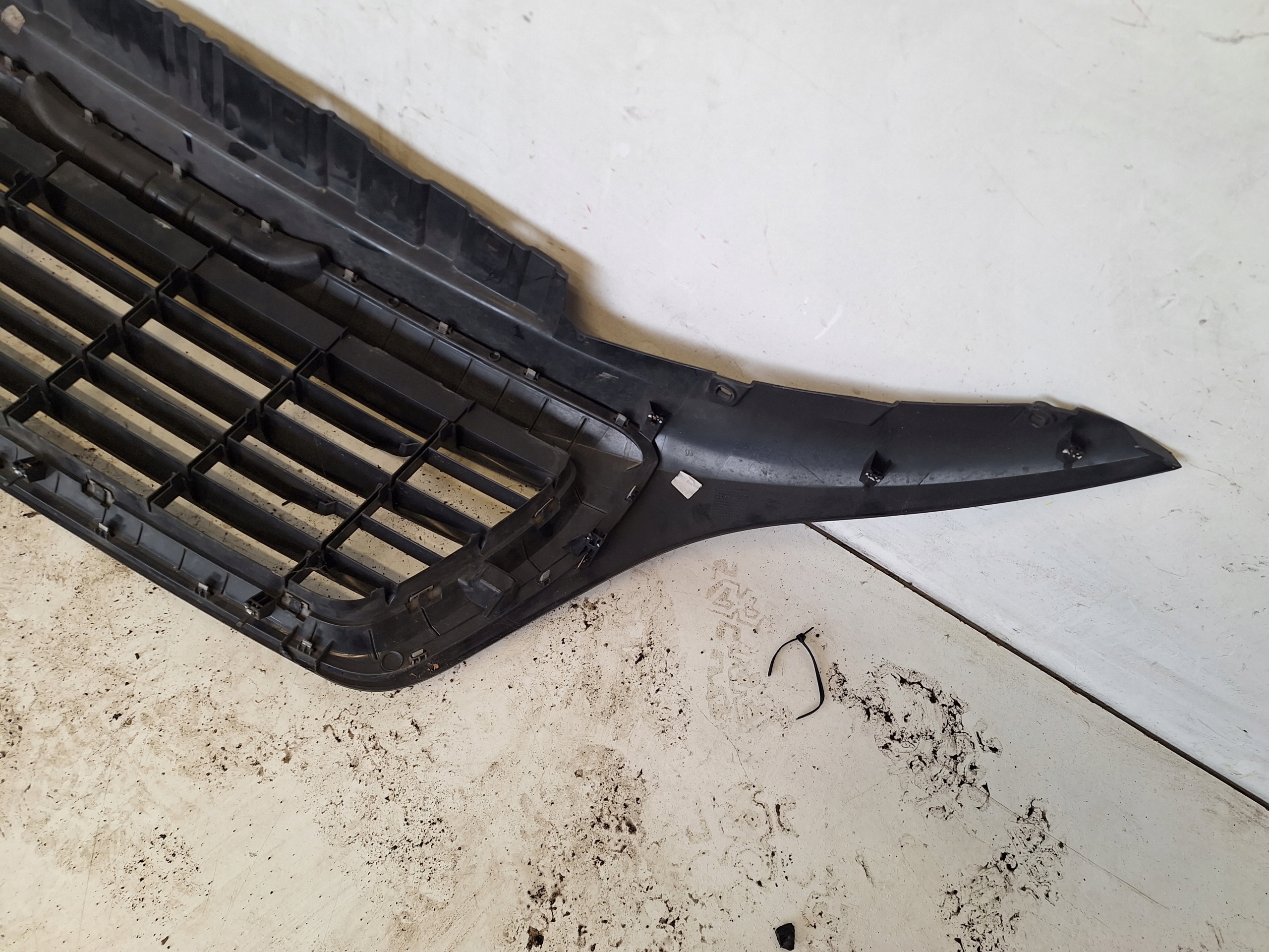 PEUGEOT BOXER ALIFT 14-> Grill