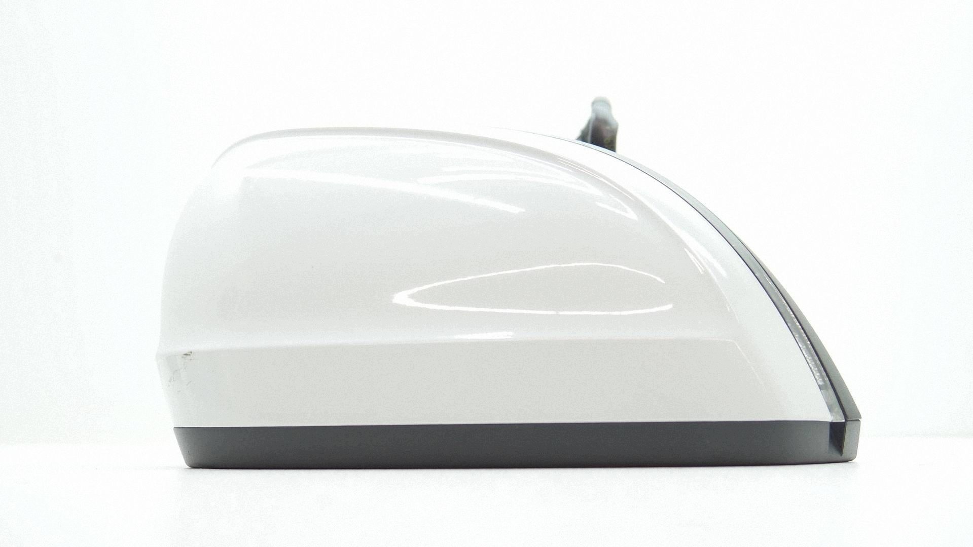 mirror right front side right AUDI A4 B9 12 PIN