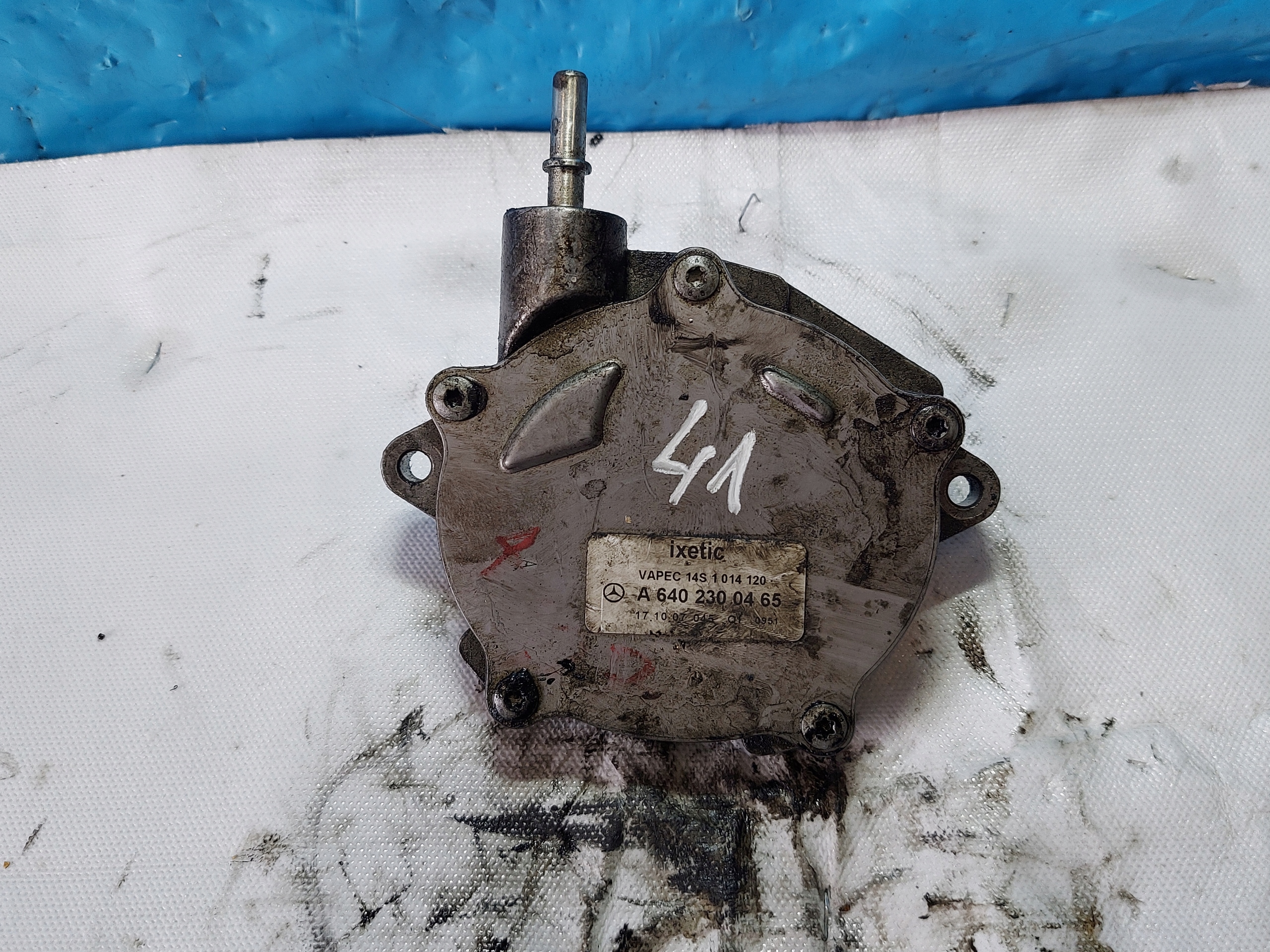Pompa VACUM MERCEDES W169 2.0 CDI A6402300465