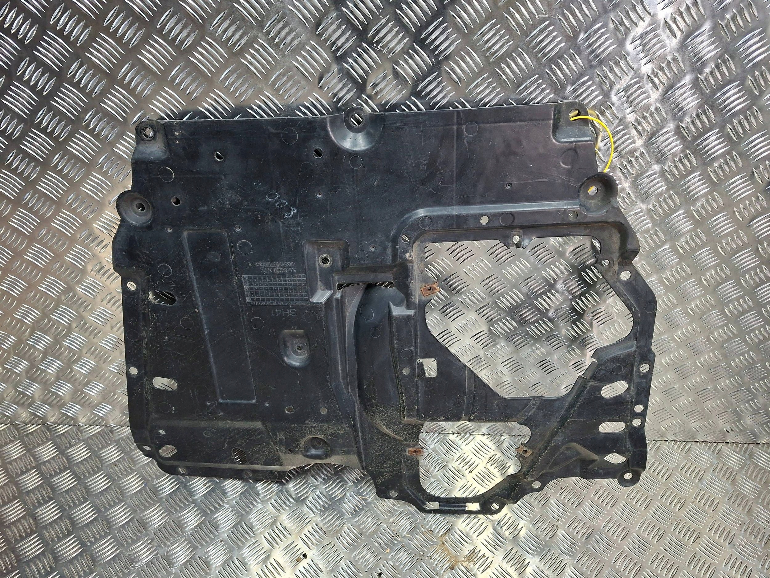 cover cover below engine MITSUBISHI ASX and 10- 5379A259