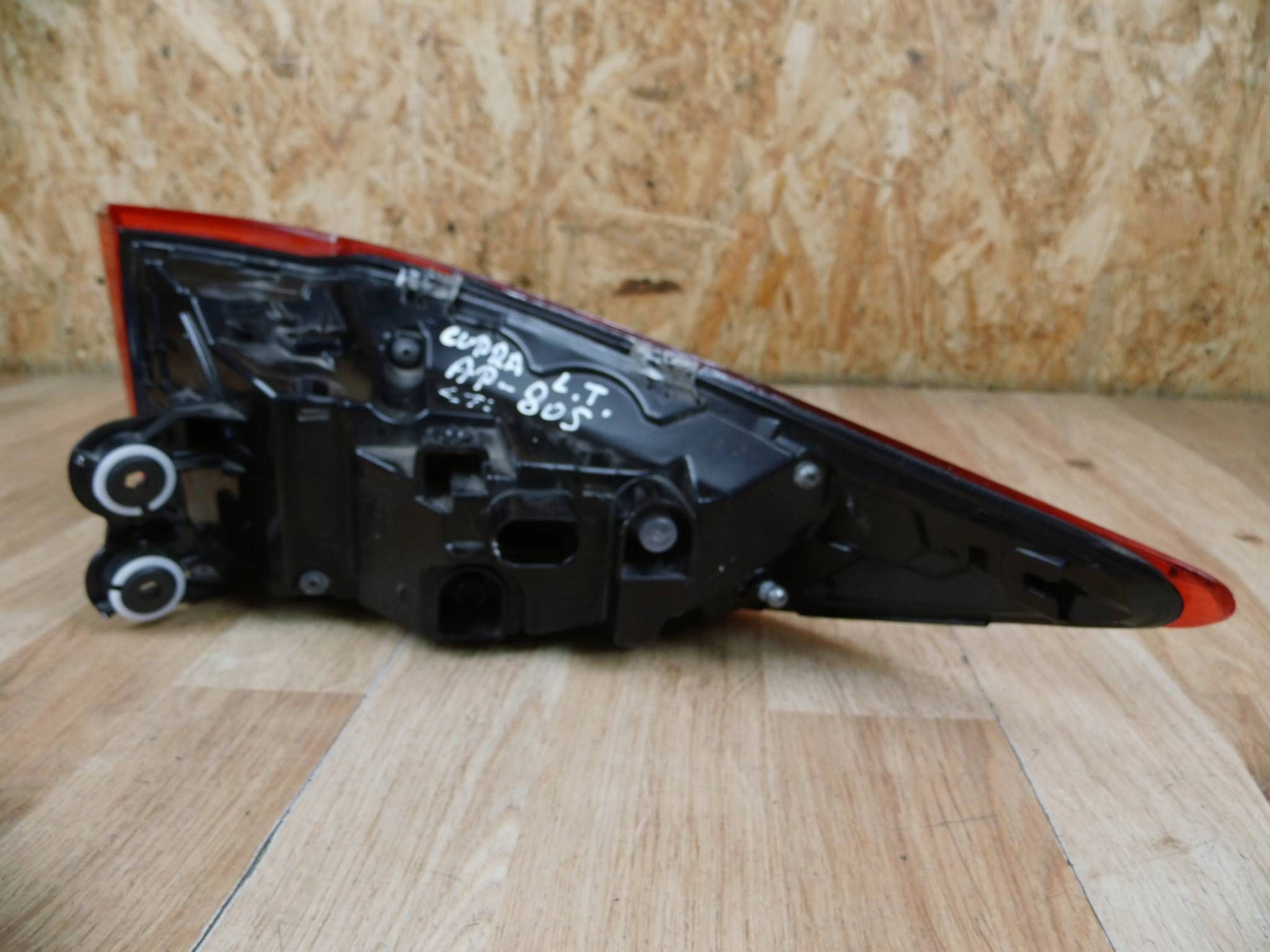 Cupra Formentor 2024-2026 LIFT light left rear part rear left 5FF945207A 22