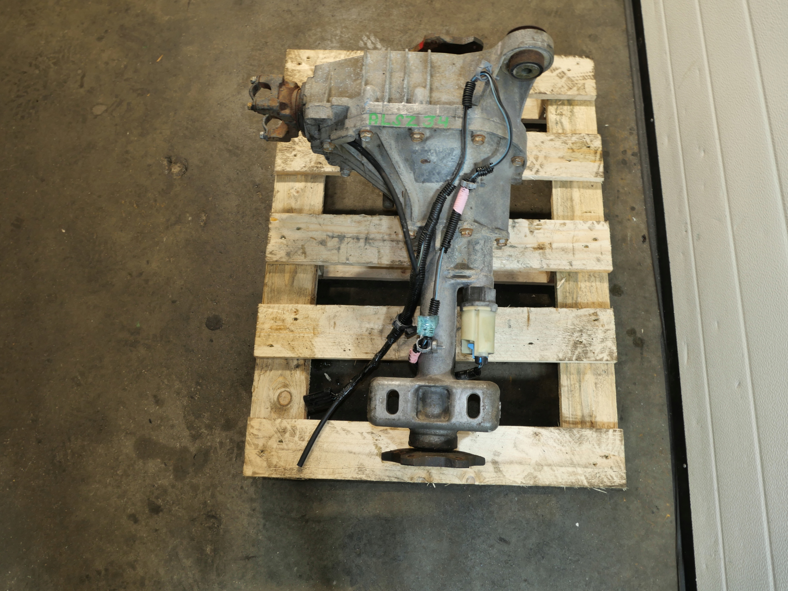 differential front differential CHEVROLET TAHOE