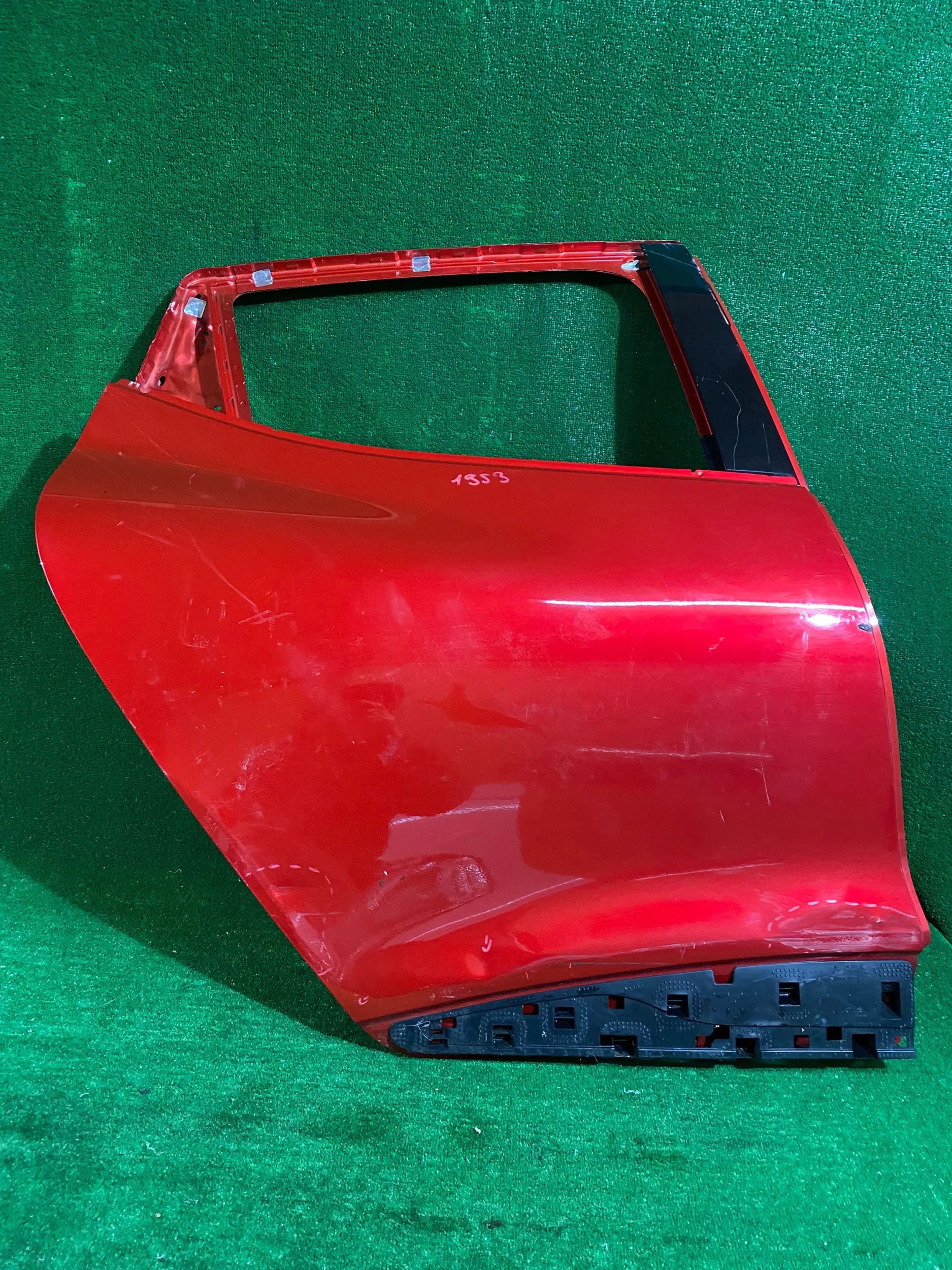 door rear. right right rear part RENAULT CLIO IV HB