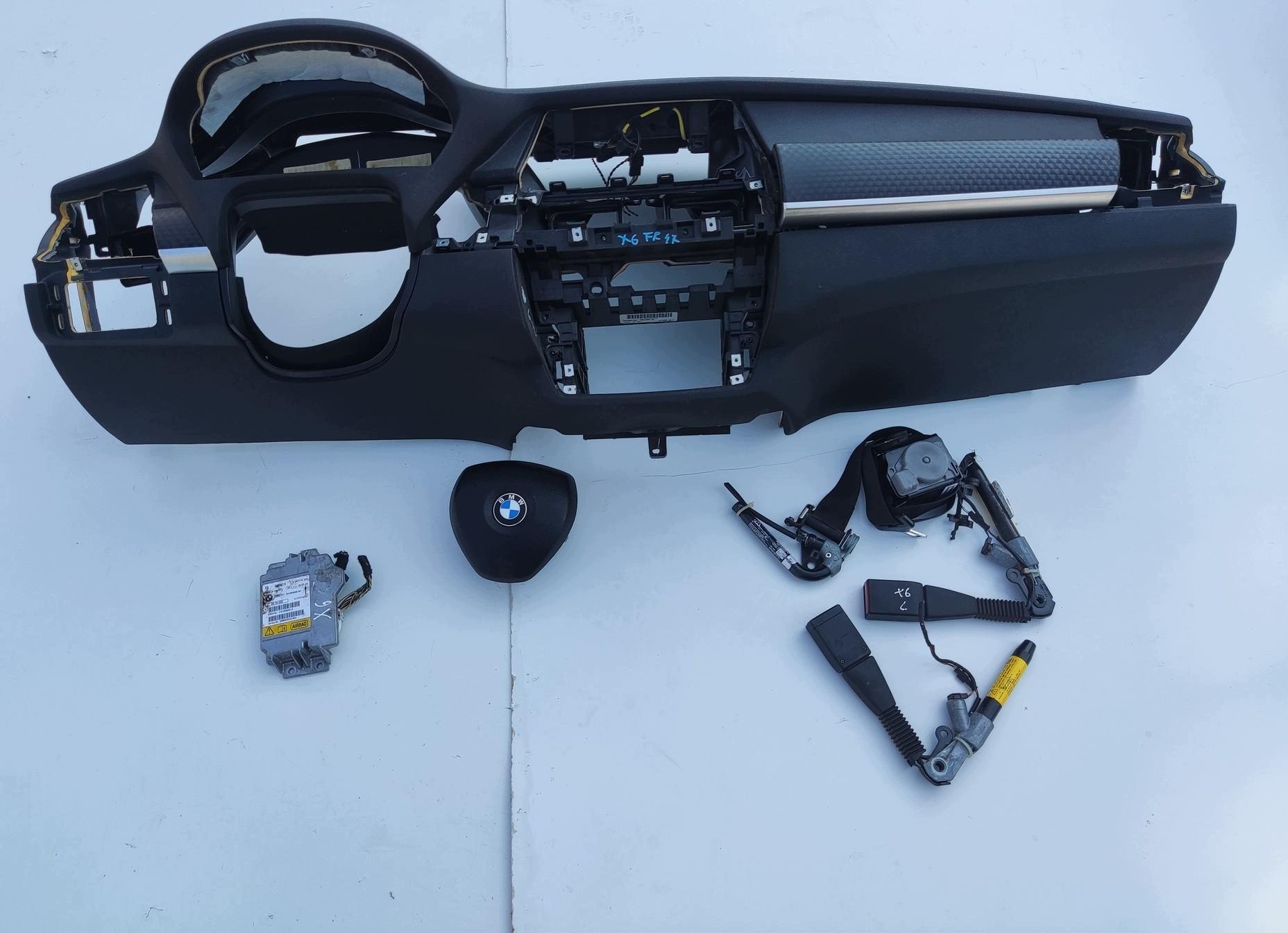 dashboard console airbag airbag tension belts adjusters SENSOR HUD BMW X6 E71 2007-12