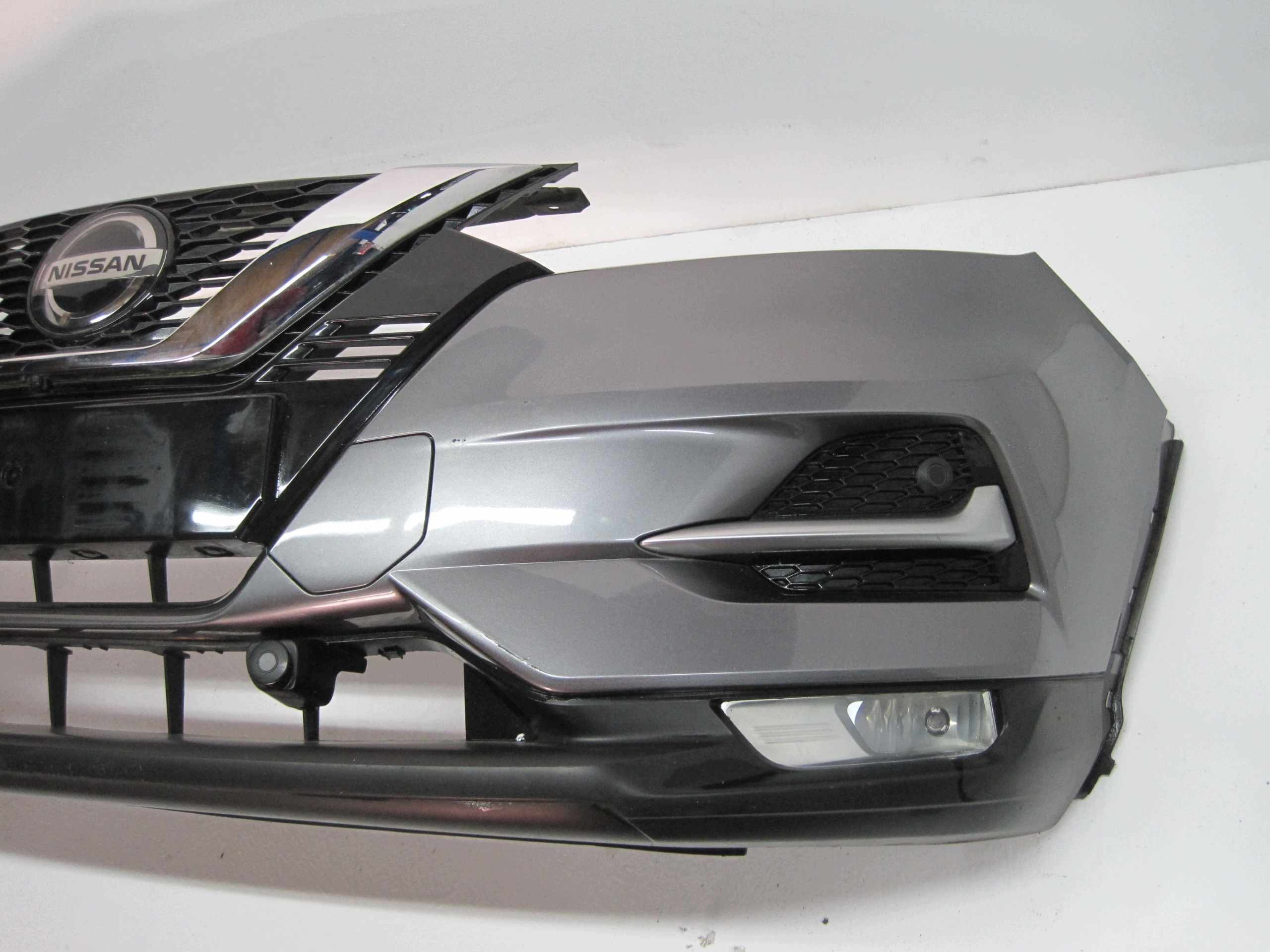 bumper NISSAN QASHQAI J11 4 PDC KAMERA 21R front front