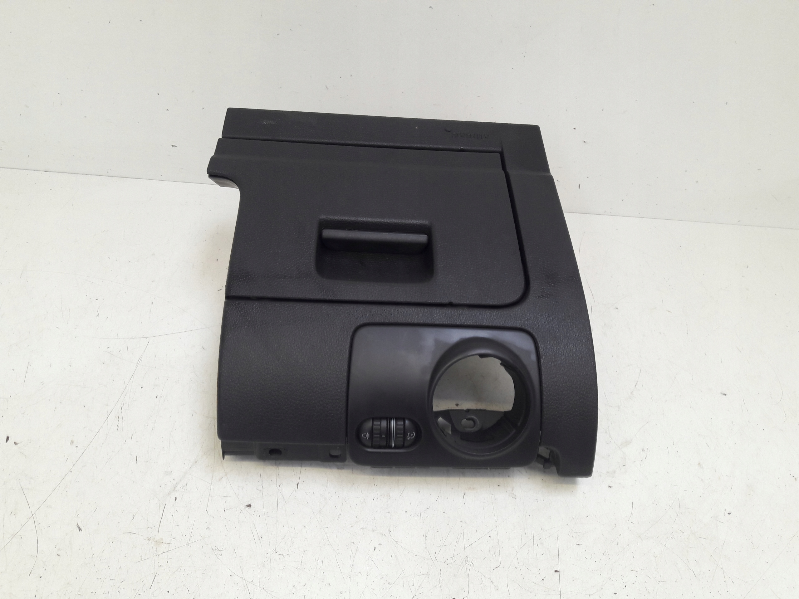 passenger compartment driver´s 5K1857919D VW Golf VI