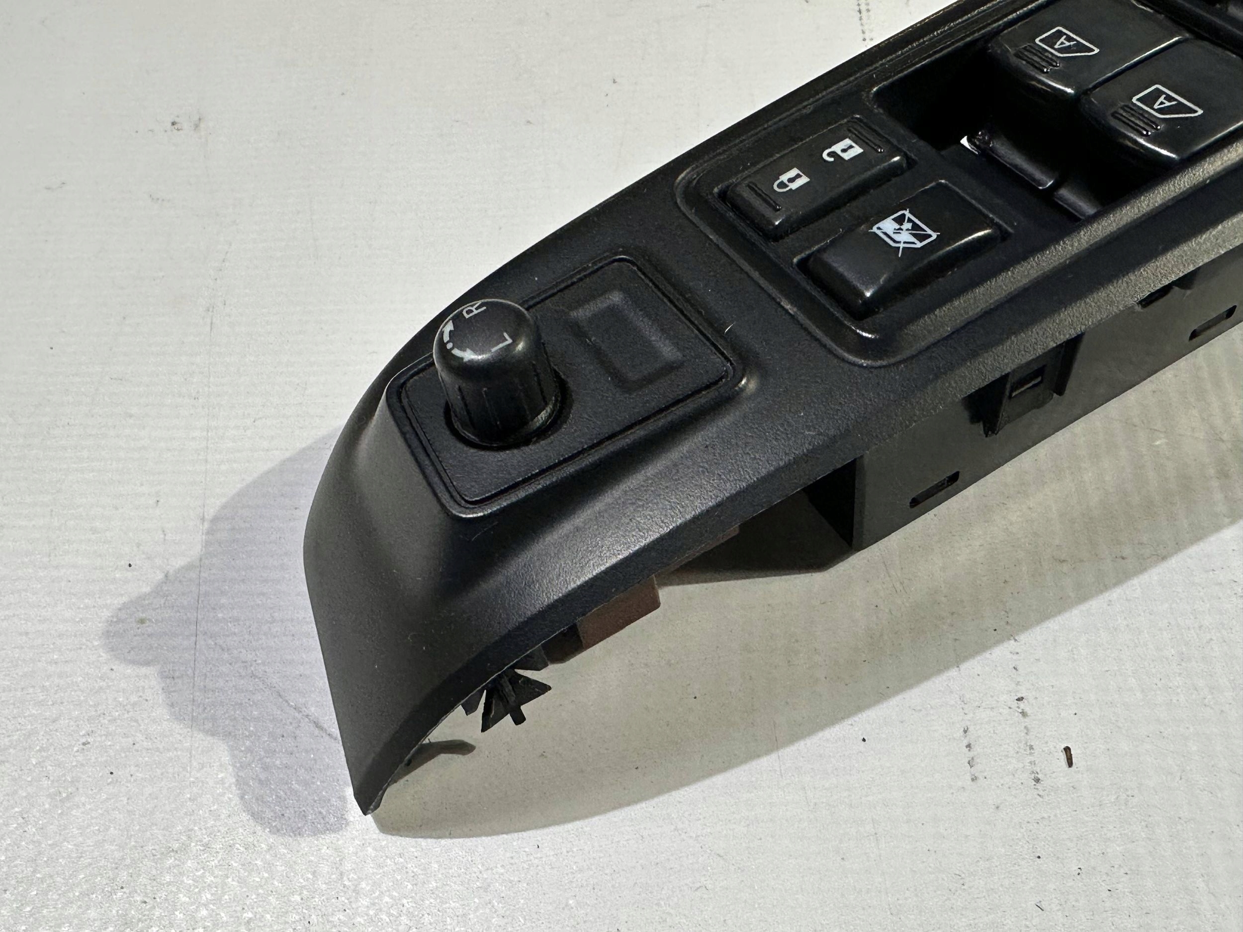 Panel Module Bouton Vitres Chauffeurs Nissan Titan 2016+