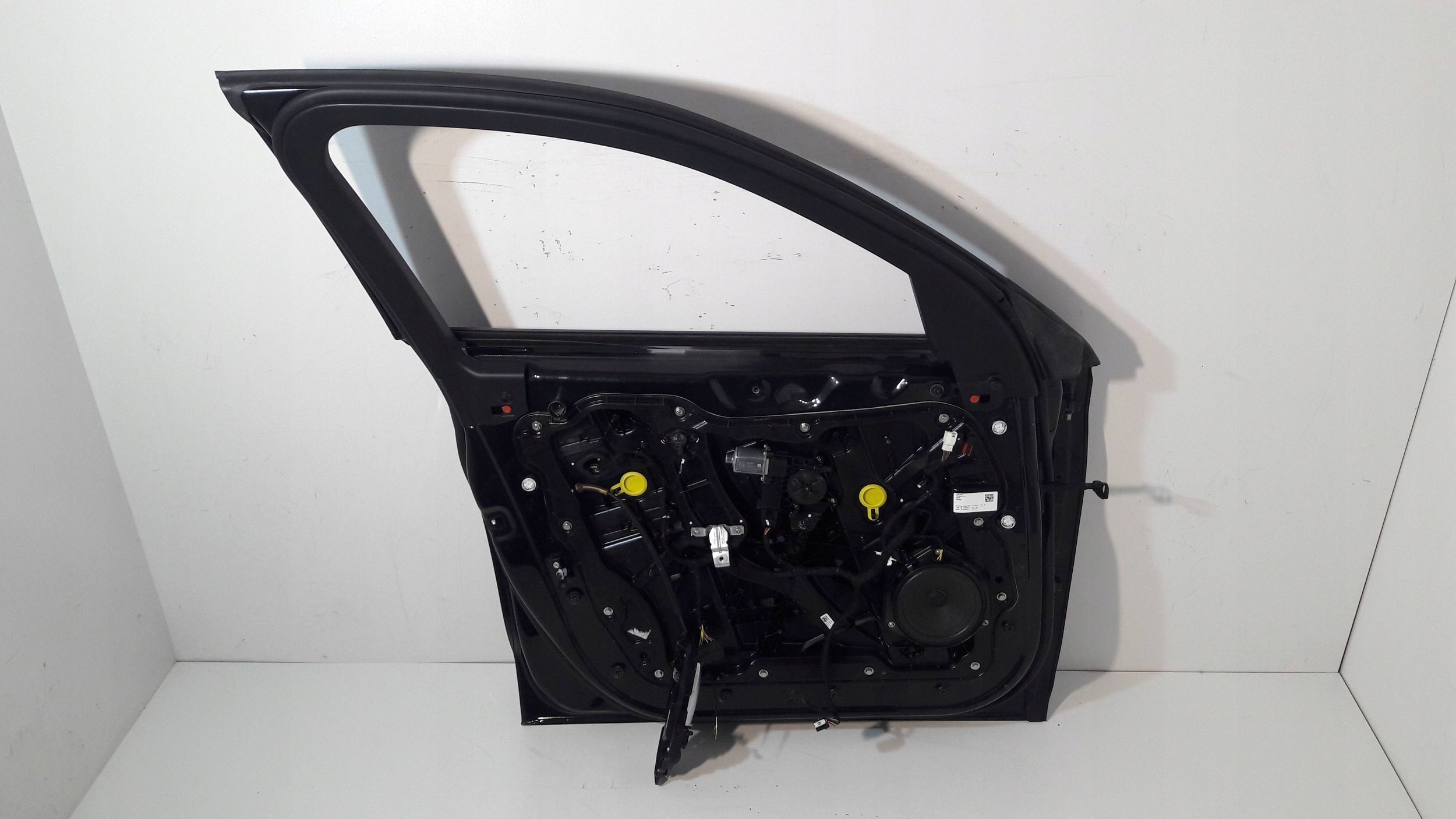 Alfa Romeo Stelvio door front