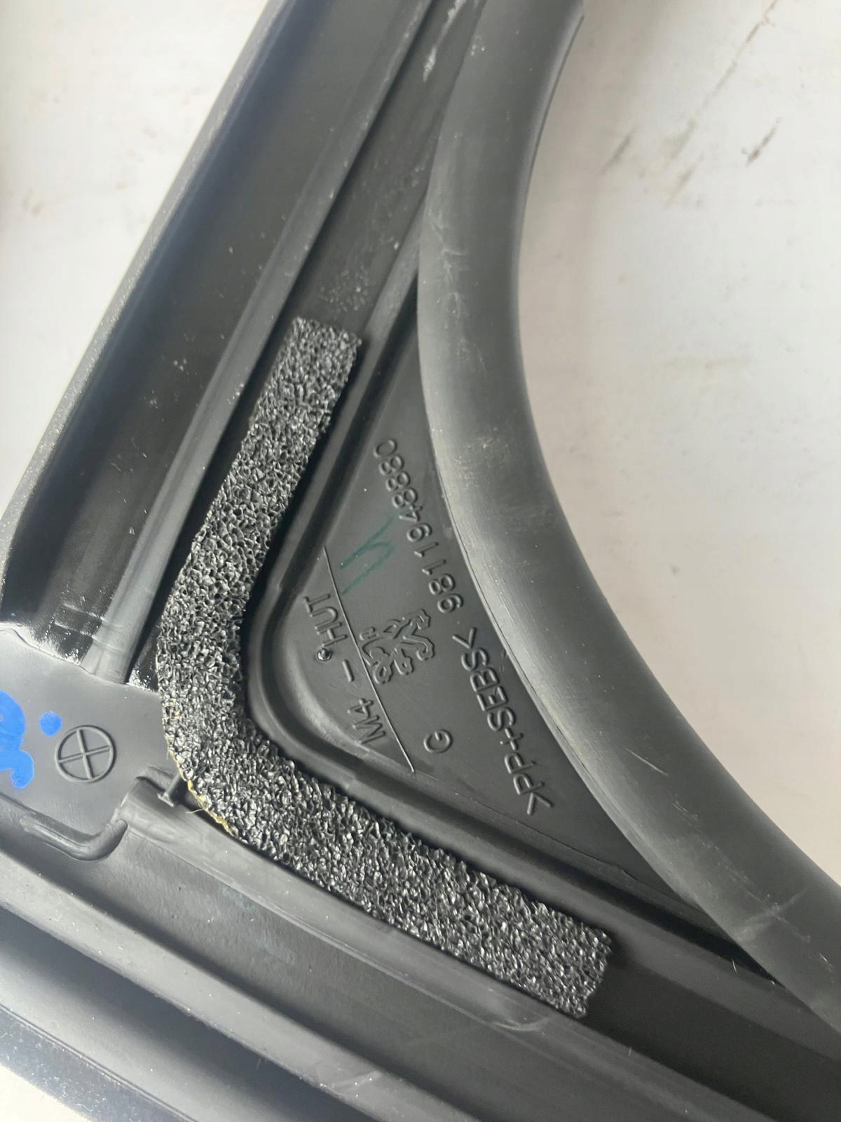 RAHMEN Dichtsatz Tür links heck PEUGEOT 3008 II