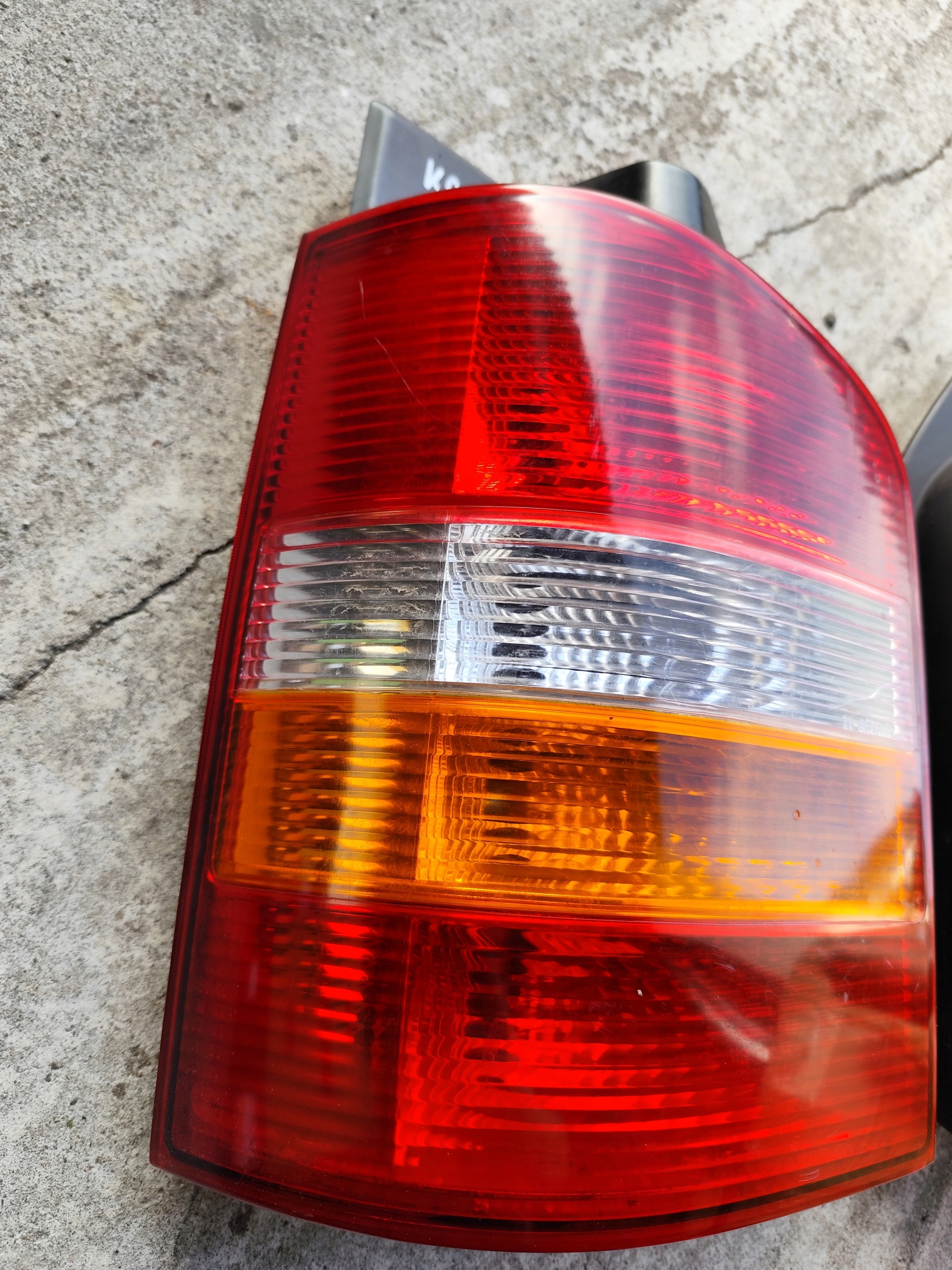 VW T5 lights rear. rear part trunk door cover boot left right KOMPLET
