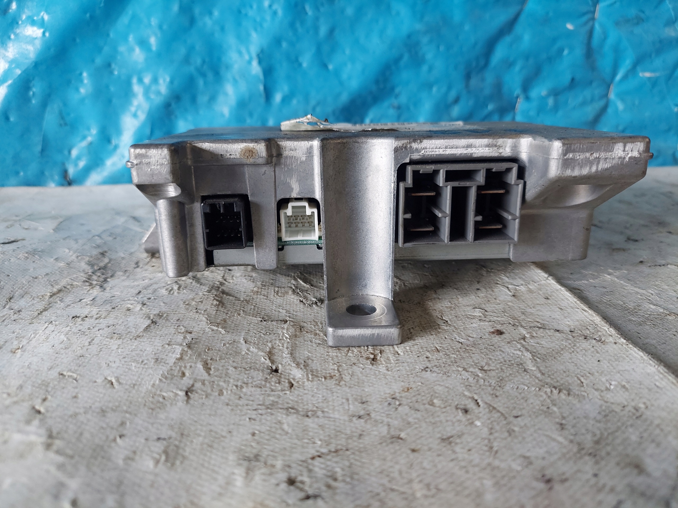 MITSUBISHI COLT VI A4545450032 module of the control
