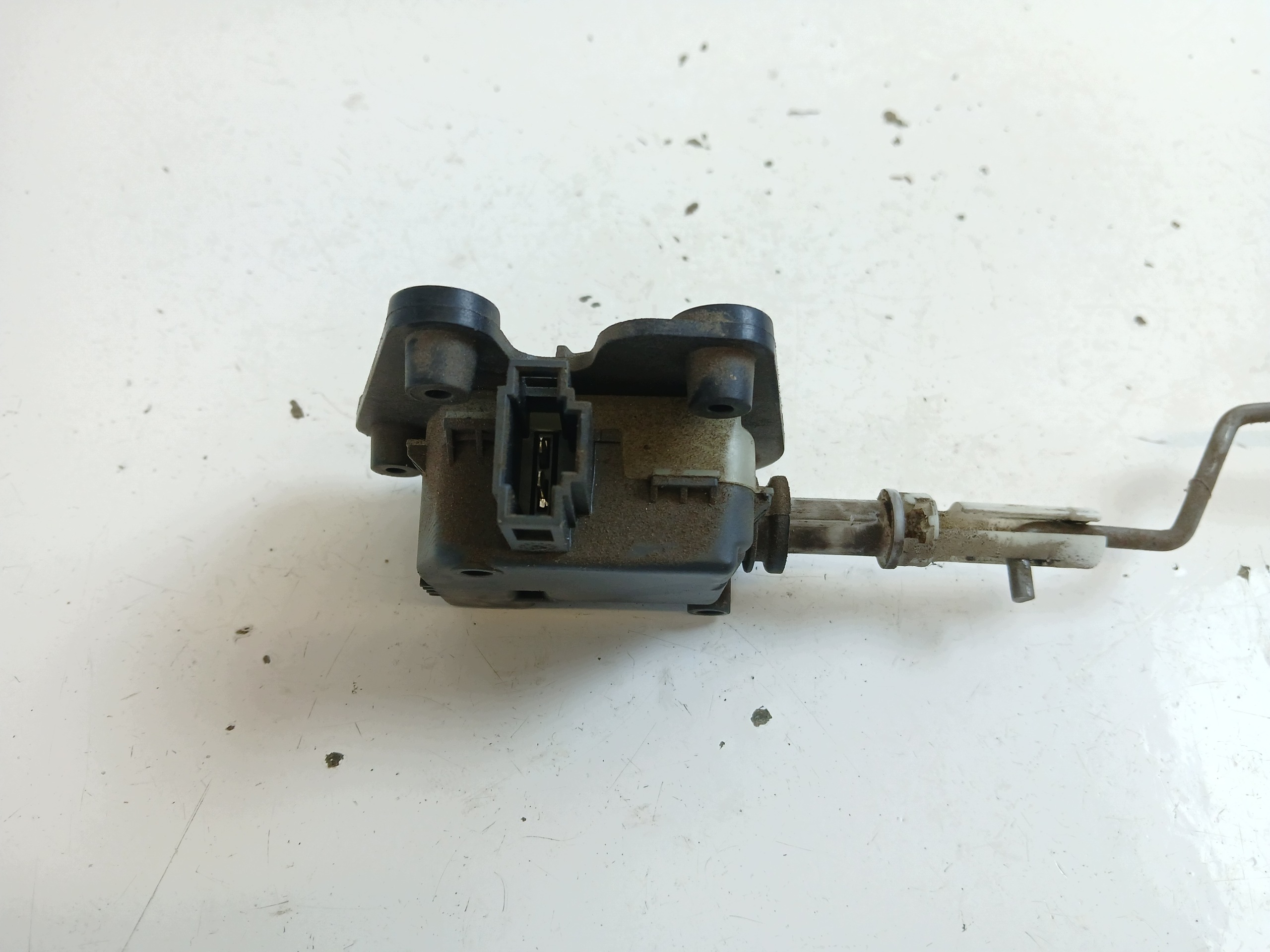 AUDI A6 C5 damper bonnet boot 8E9827833