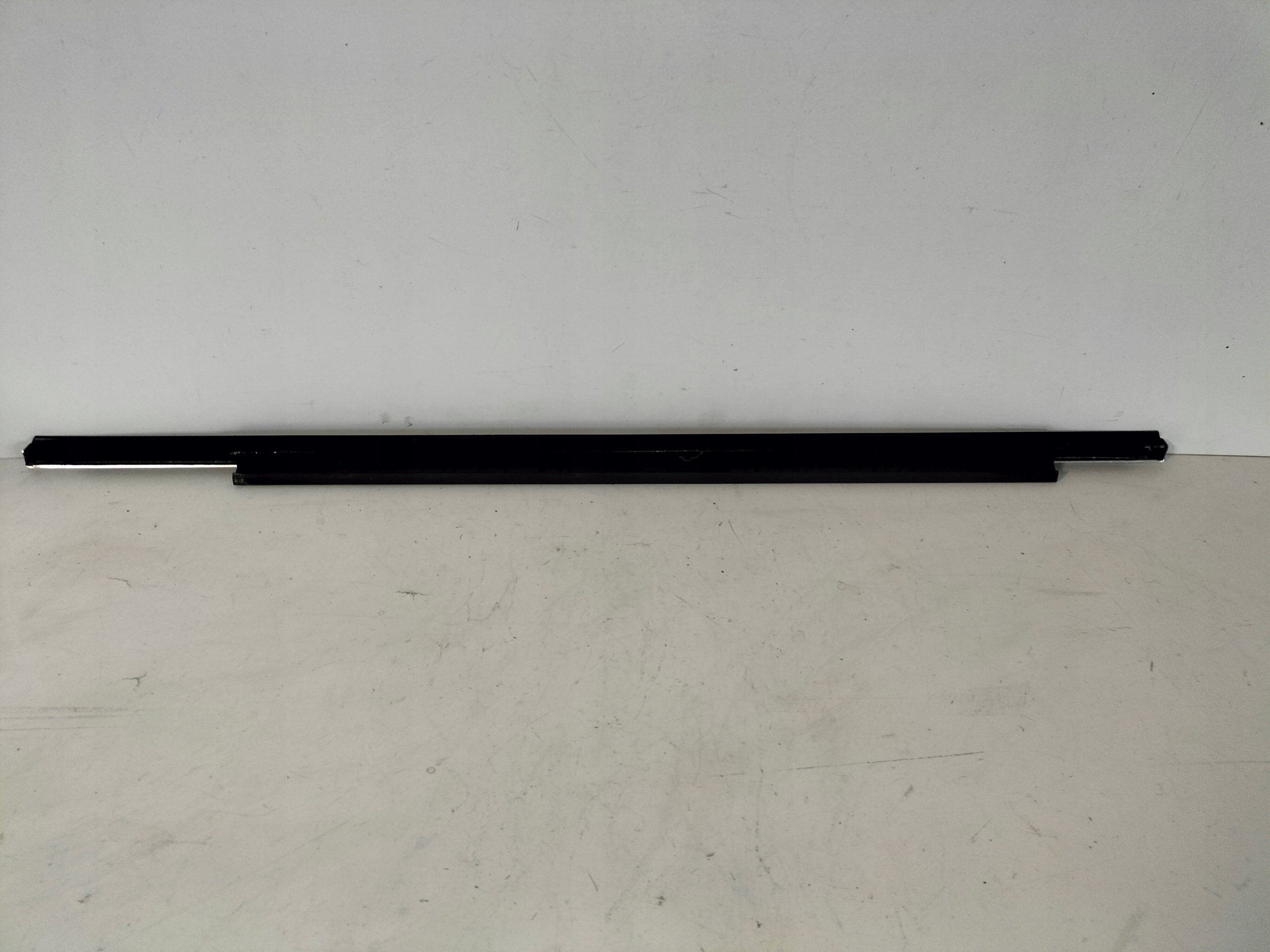 moulding dust rear part left AUDI A4 B8 07-15 SDN