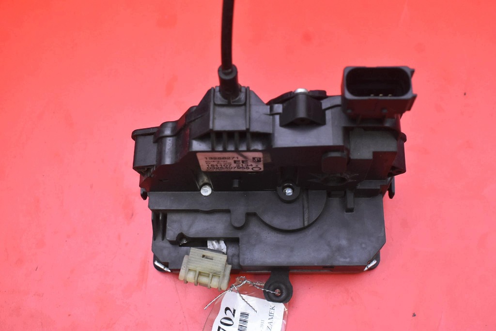 lock door left front front EU 13258271EE OPEL CORSA D 5D HB 06-11