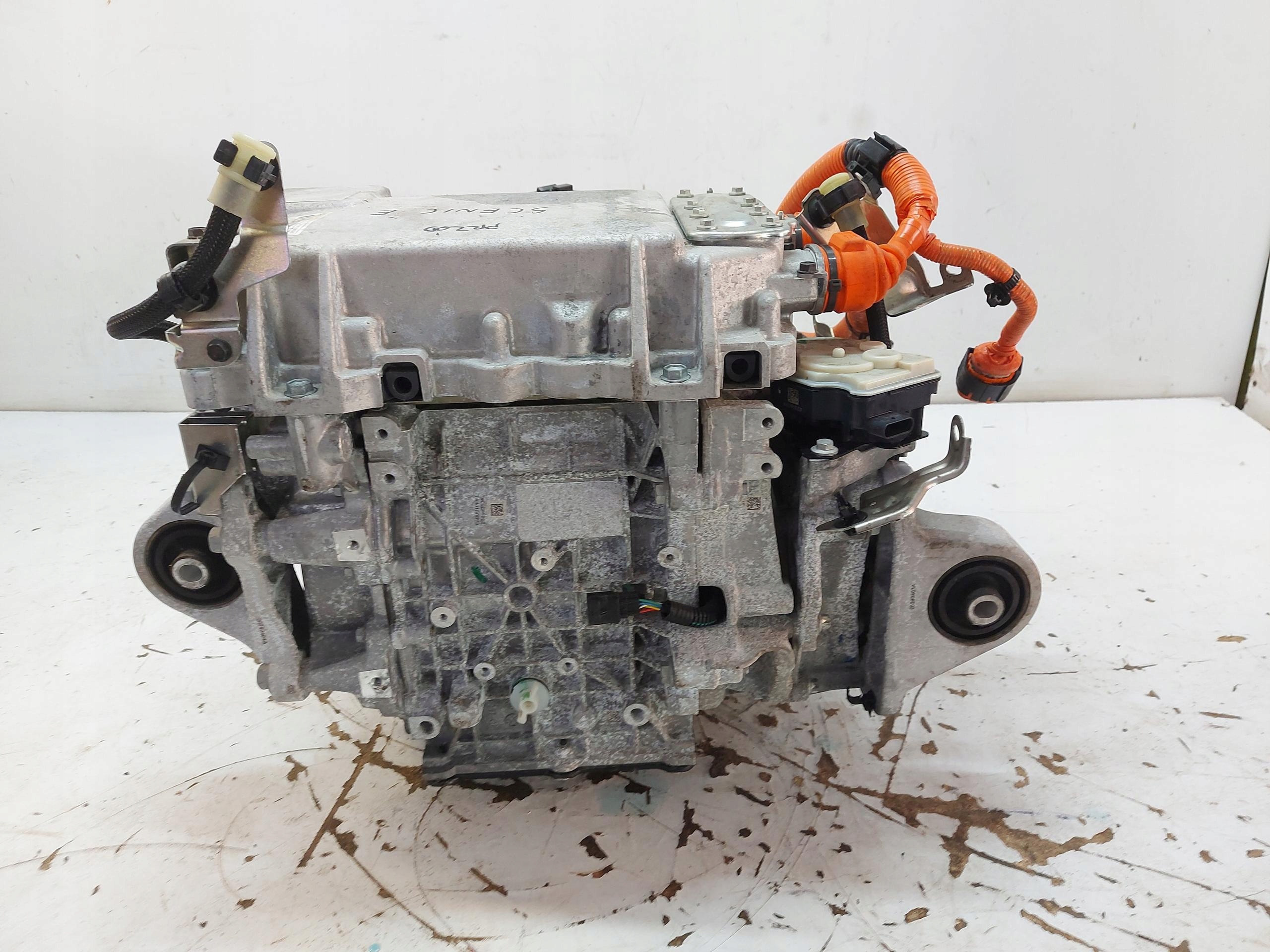 RENAULT Scenic E-Tech V 5 engine electrical kompet front 290036678R