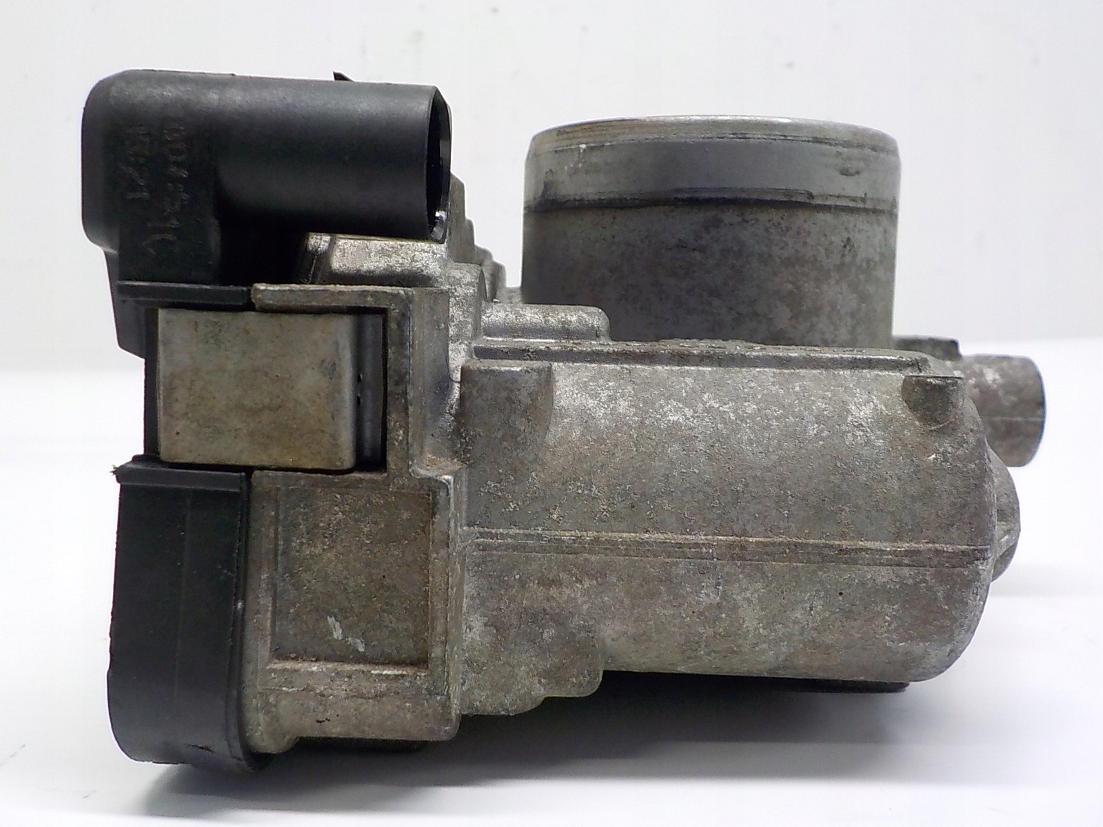 VW AUDI 1.4 TSI 1.6 FSI PRZEPUSTNICA 03C133062A Producent części Volkswagen OE