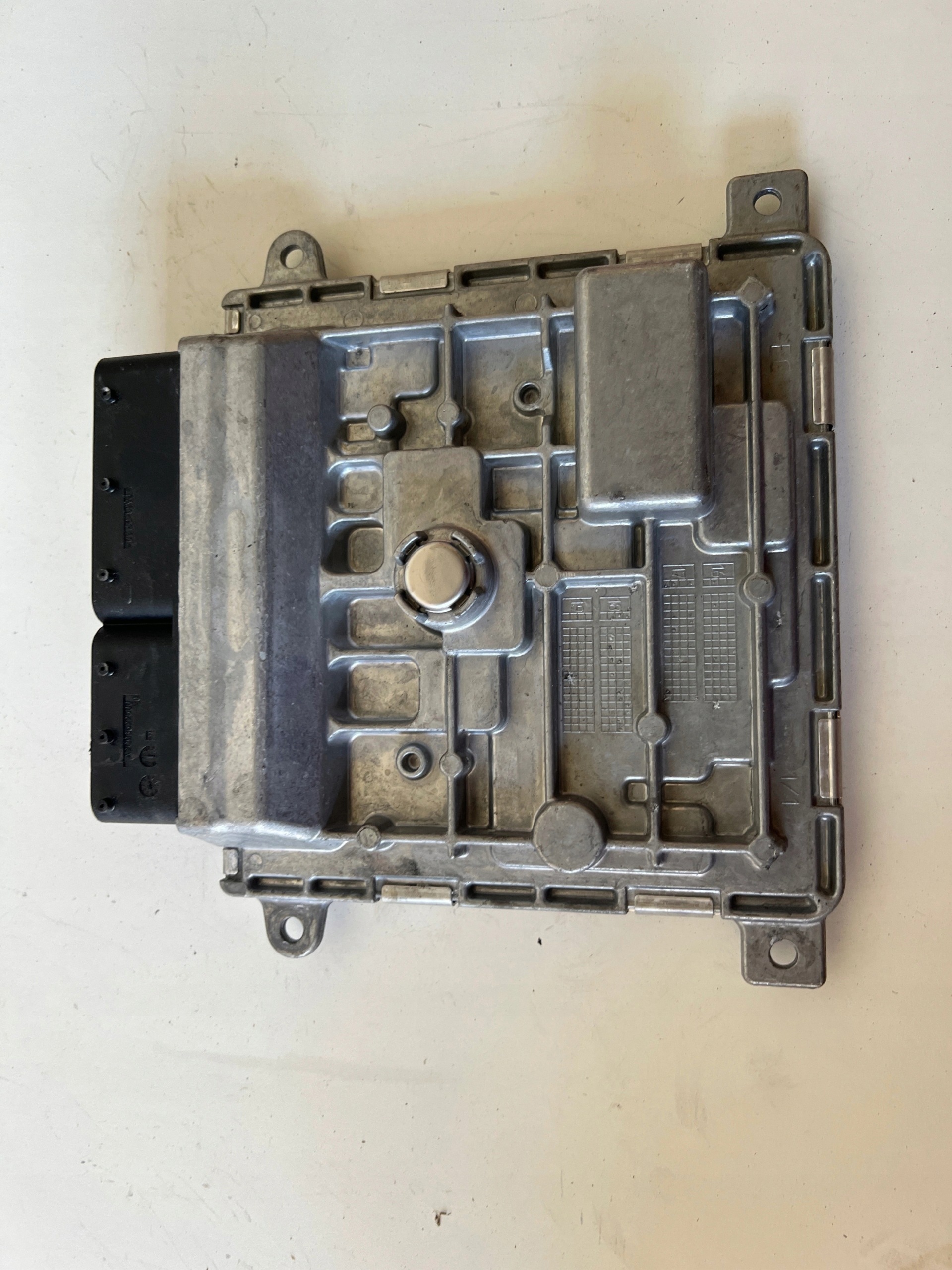 MERCEDES A KLASA 1.3 BEN computer ECU control unit A2829003300 A2829013000