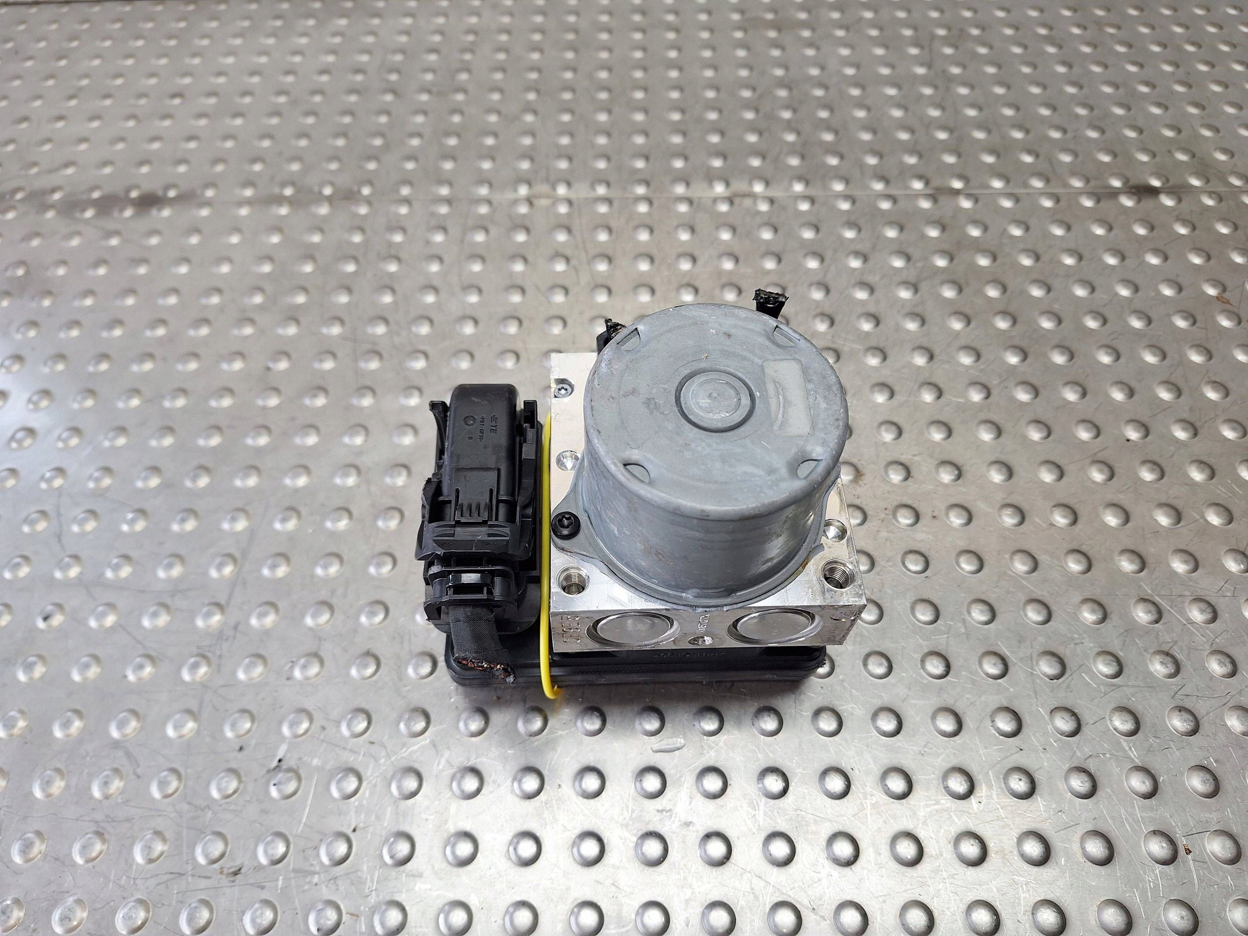 pump control unit ABS BE6003V116 58920-H8360 KIA STONIC 1.0 T-GDI