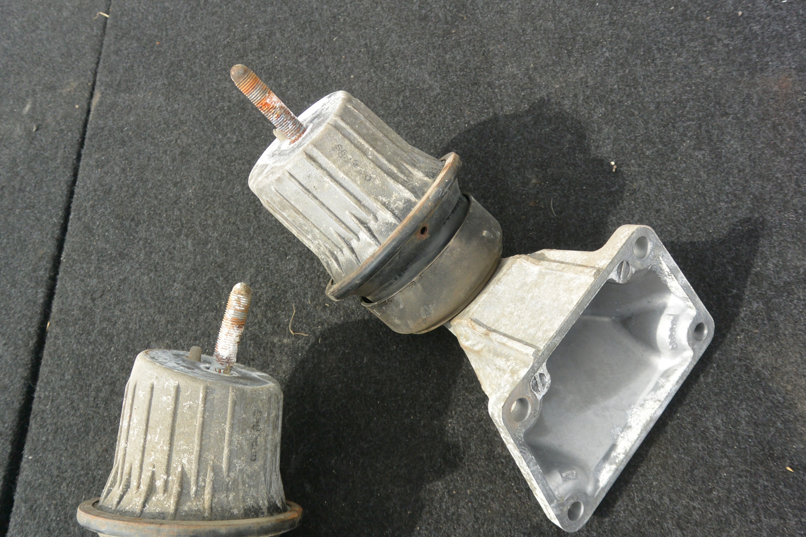 engine mount airbag KPL LEXUS GS III 450H GS300