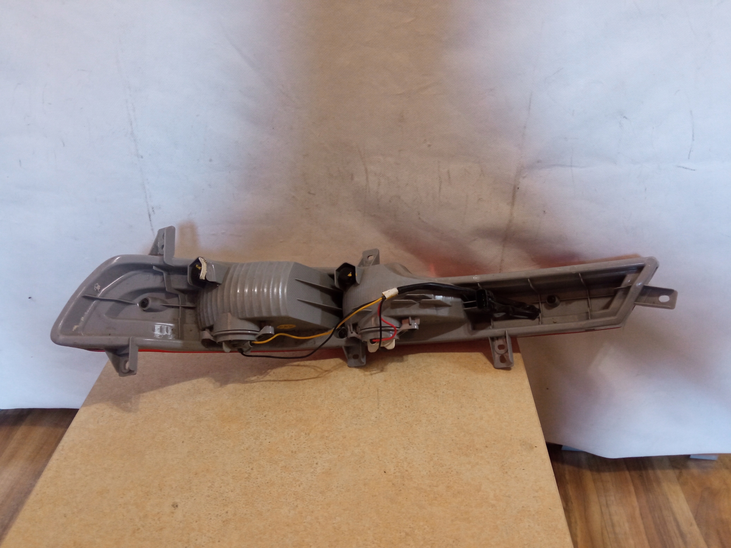 LAMPA TYŁ KIA SPORTAGE III Strona zabudowy prawa