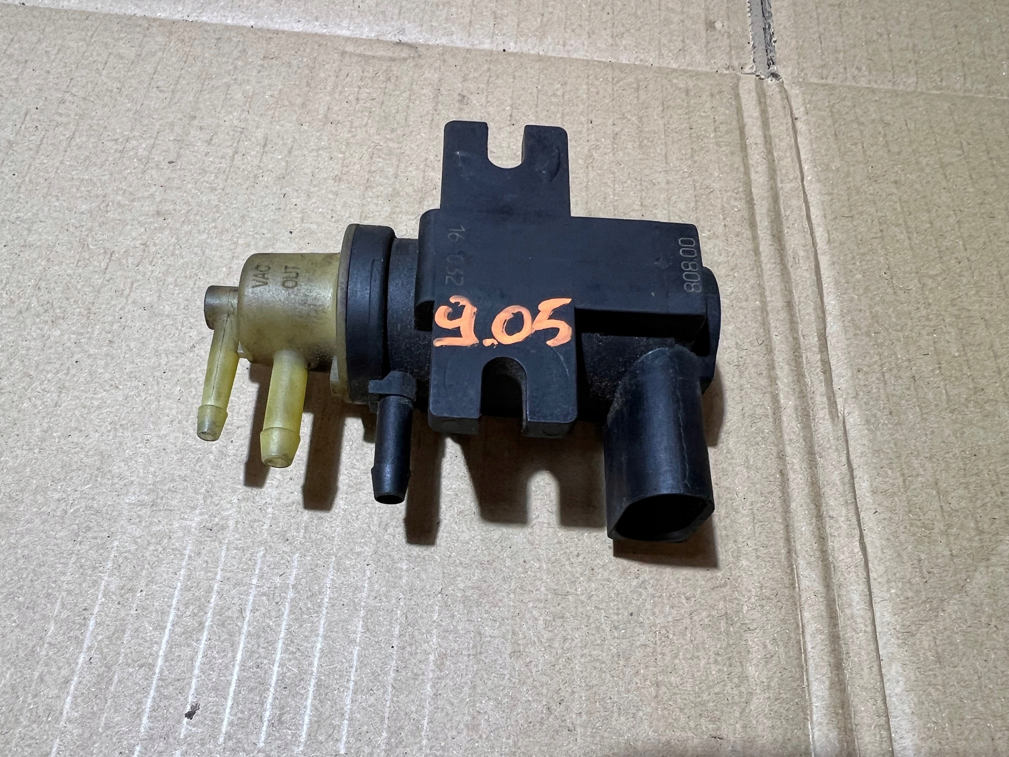 AUDI snímač podtlakové 700868020