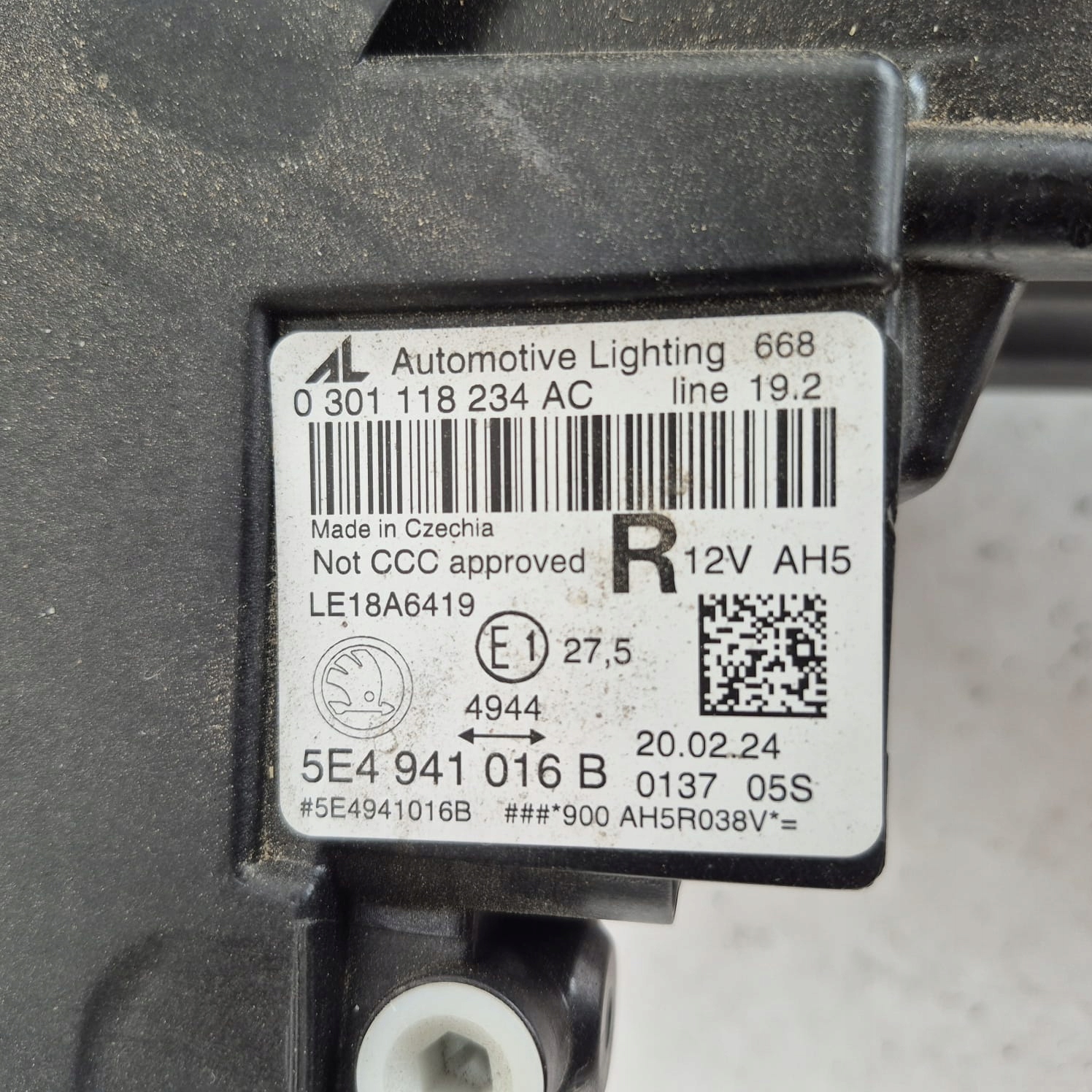 SKODA OCTAVIA IV 4 19- light front front right FULL LED 5E4941016B