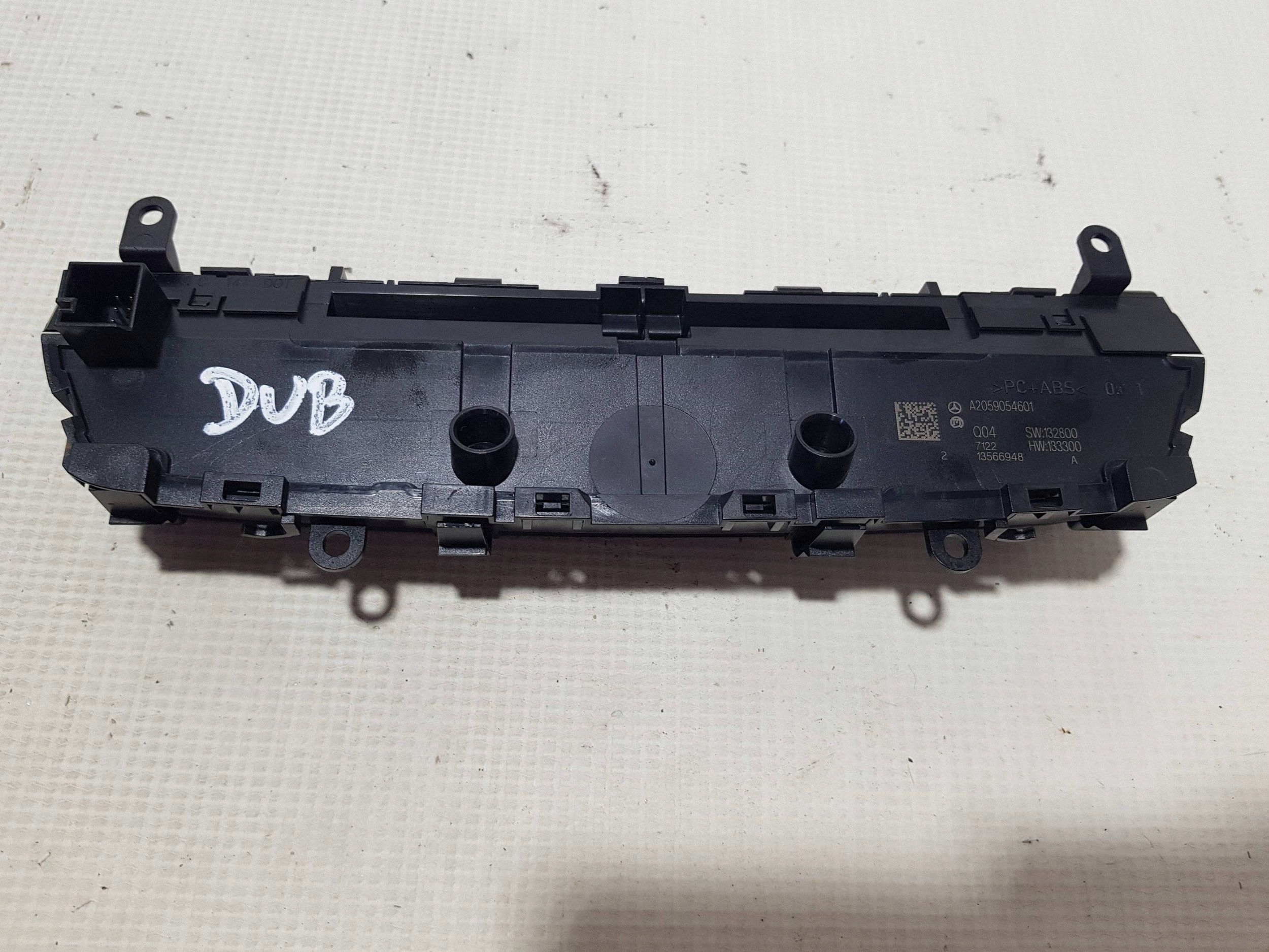 PANEL RADIA MERCEDES W205 C-KLASA A2059054601