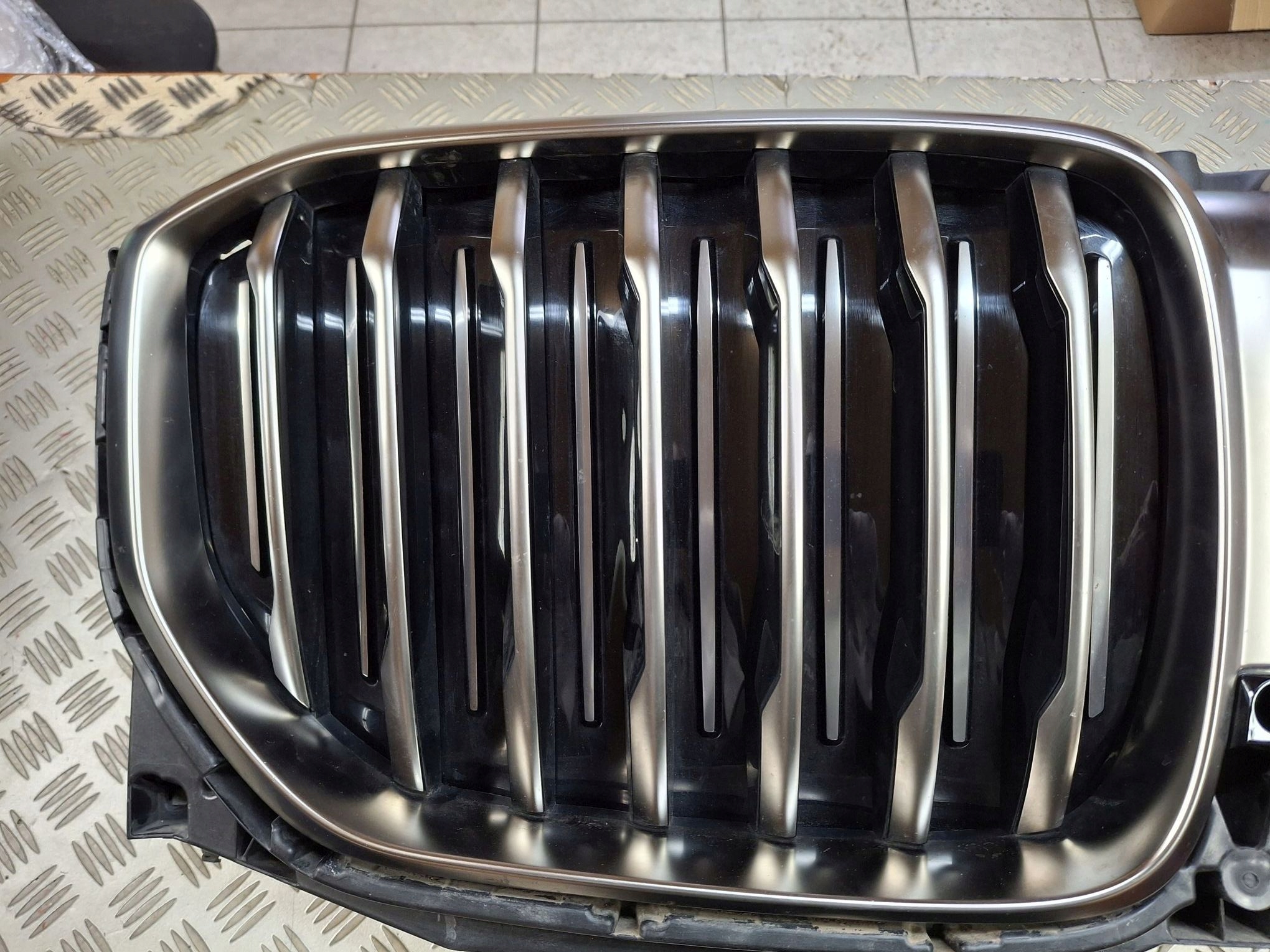 front PREKLADgrill blinds air line BMW X5 G05 2018R->