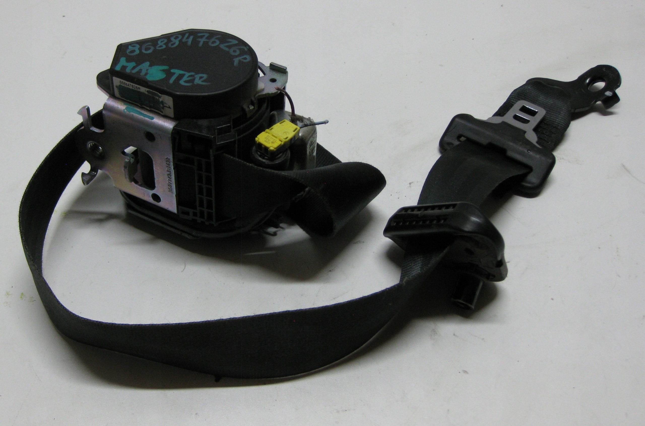RENAULT MASTER III tension belt safety left front front 868847626R