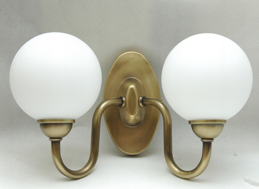 Mosadzné nástenné svietidlo, nástenná lampa z mosadze