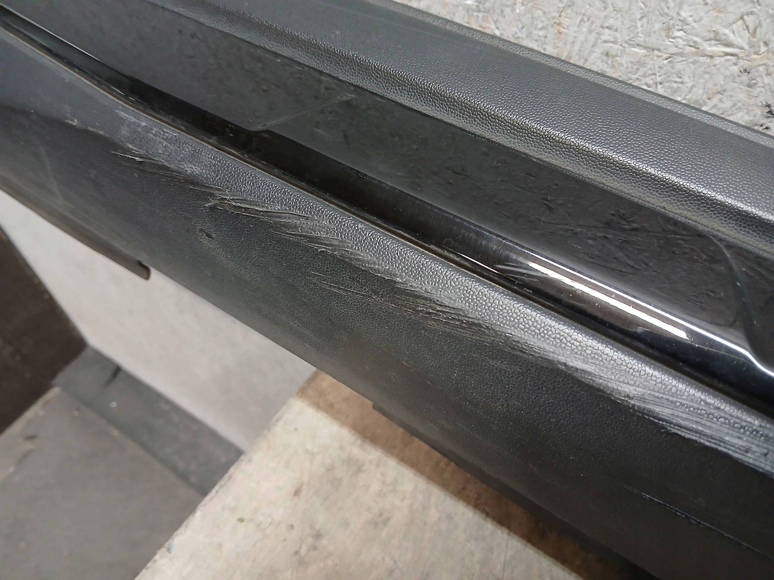 threshold moulding threshold right cap MERCEDES GLA W156 AMG A1566980854