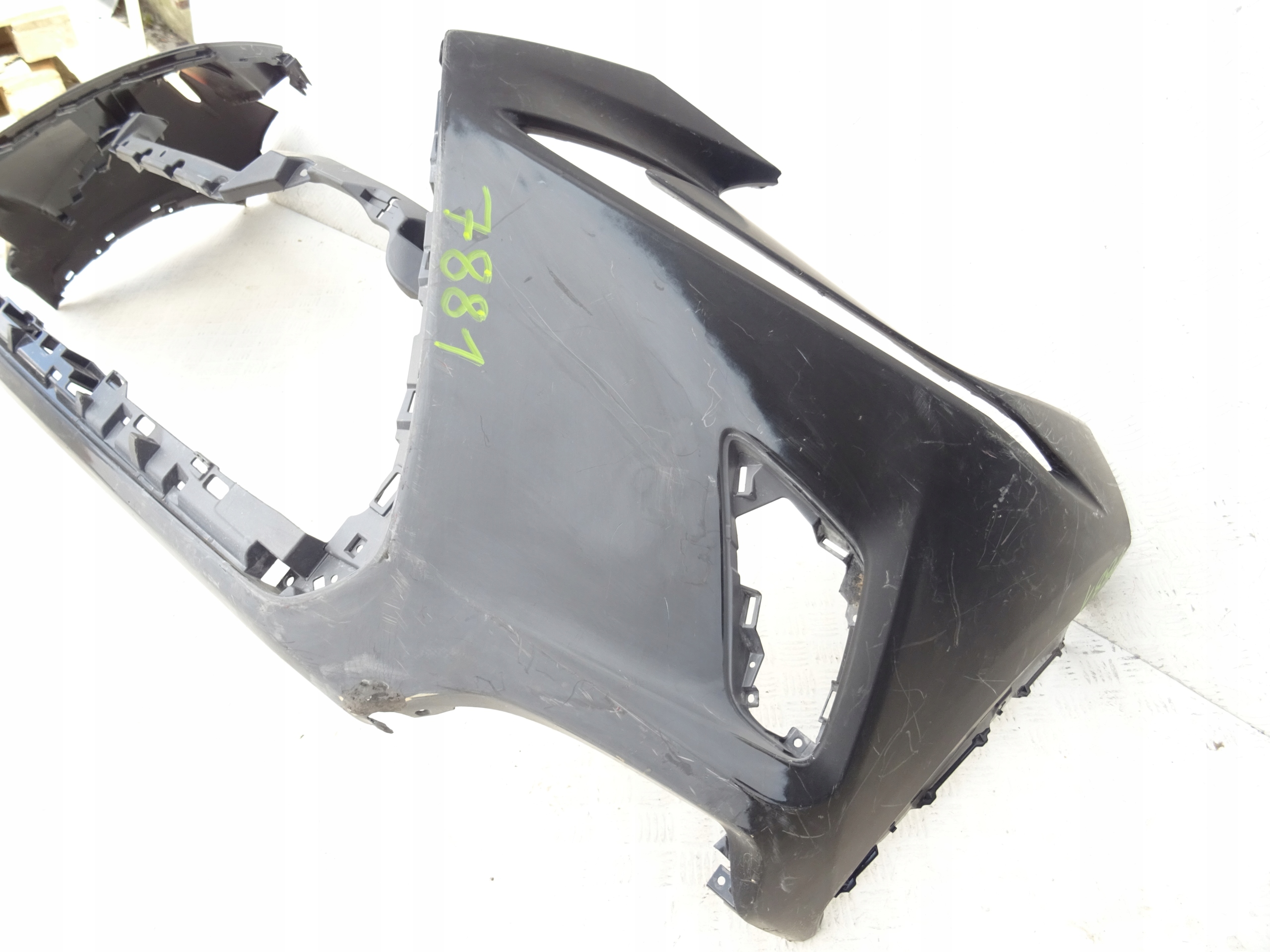 Lexus NX 300H LIFT 17- bumper front front
