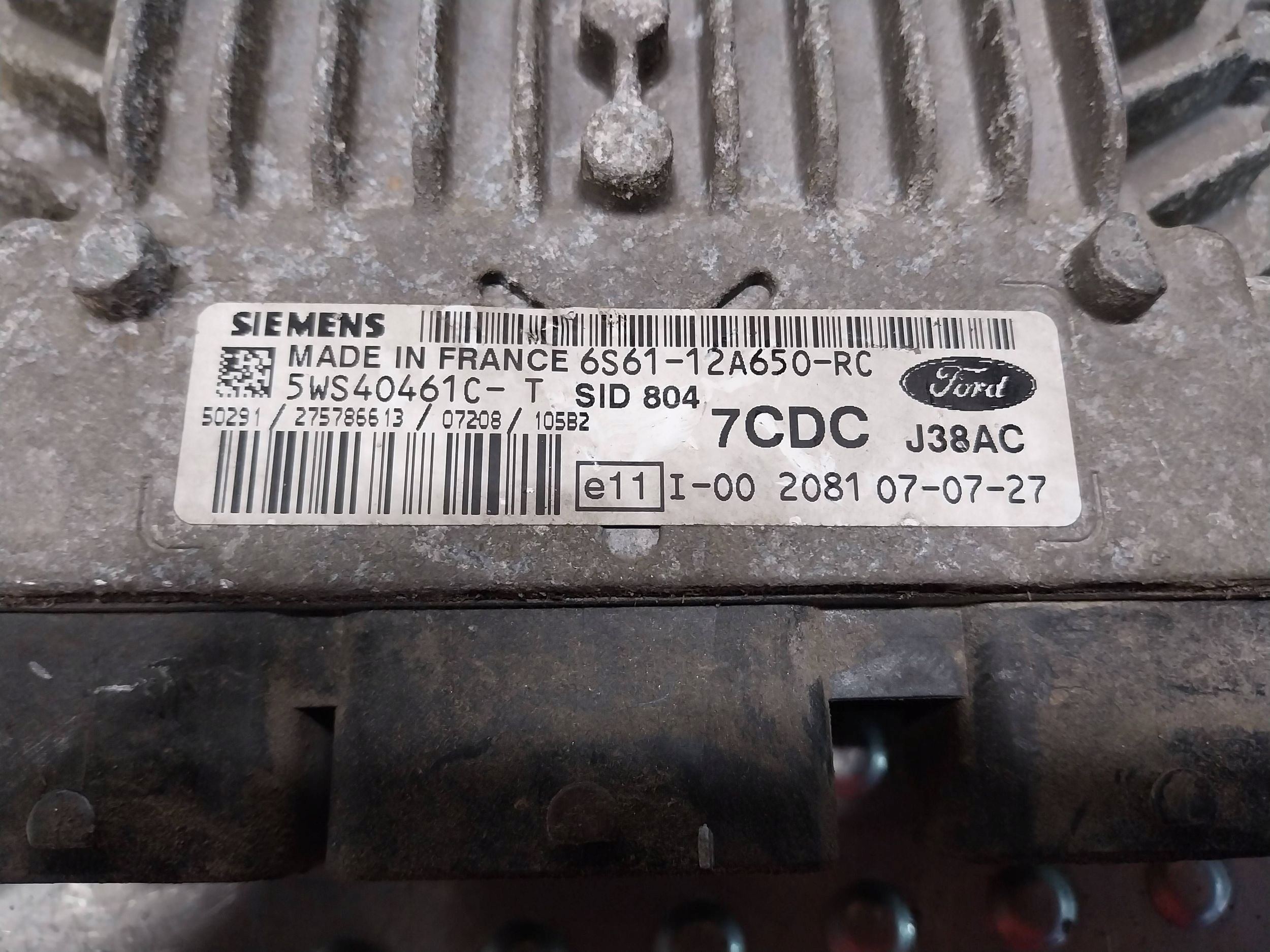 computer control unit of the engine 6S61-12A650-RC FORD FIESTA MK6