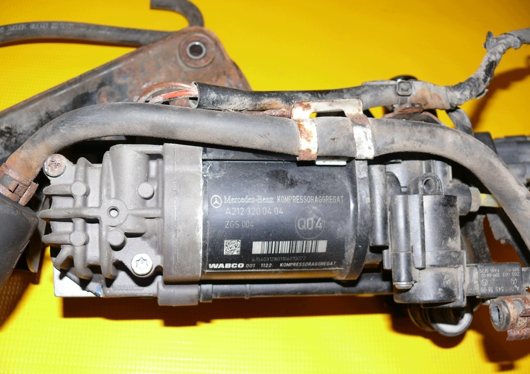 compressor; pump springing MERCEDES E-KLASA IV 4 W212 09-13r. A2123200404