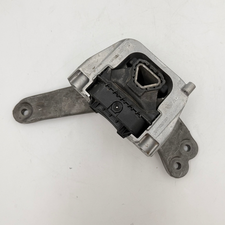 Uložení motoru Lože vw Golf VIII audi A3 8Y Superb IV kodiaq II