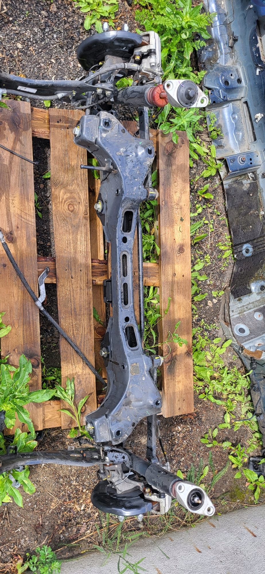 OŚ TYŁ TYLNA BELKA KIA CEED II 2 Numer katalogowy części OŚ TYŁ TYLNA BELKA KIA CEED II 2