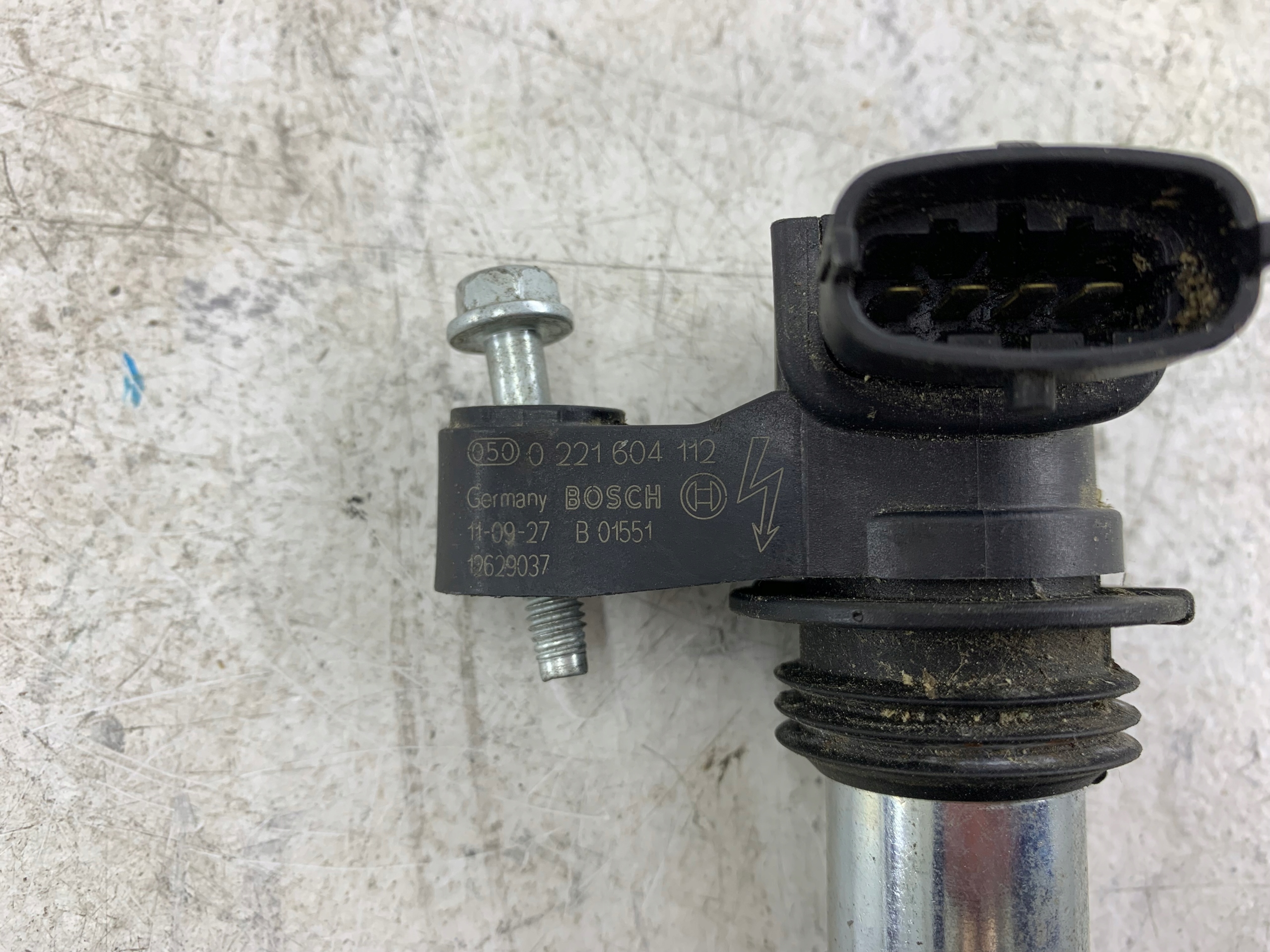 OPEL VECTRA C 2.8 T coil ignition 0221604112