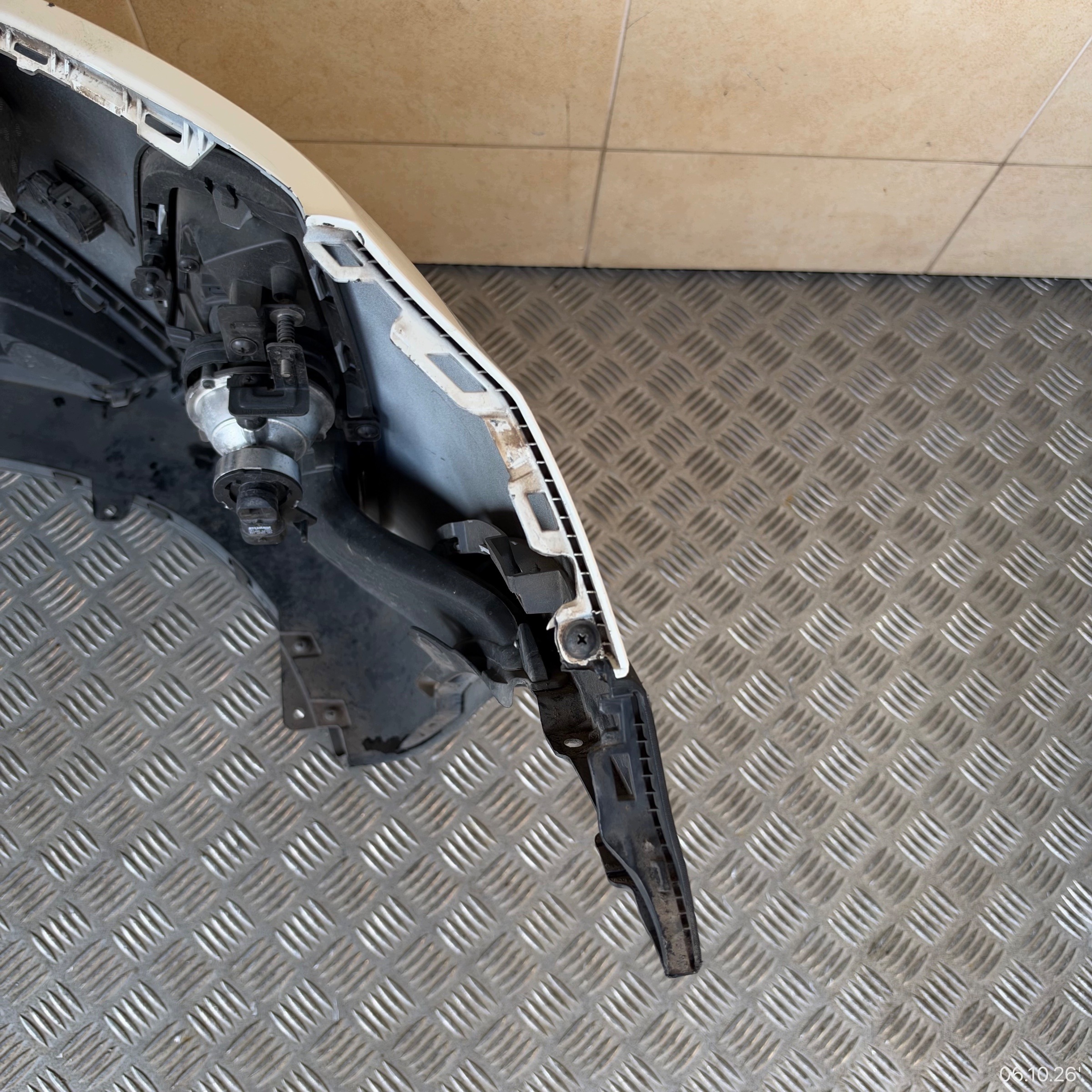 front bumper complete KIA STONIC 2021 year 4 PDC