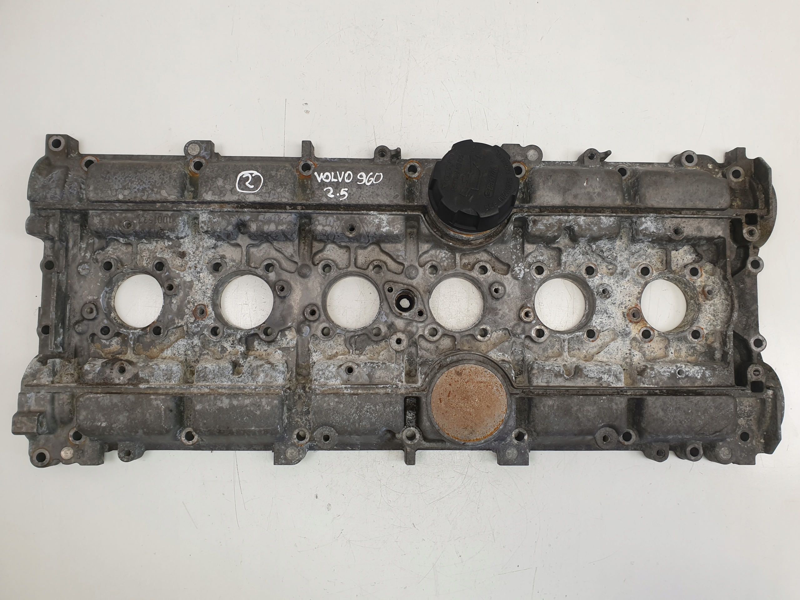 1001537 - Volvo V90 S90 960 2.9 3.0 24V крышка клапана