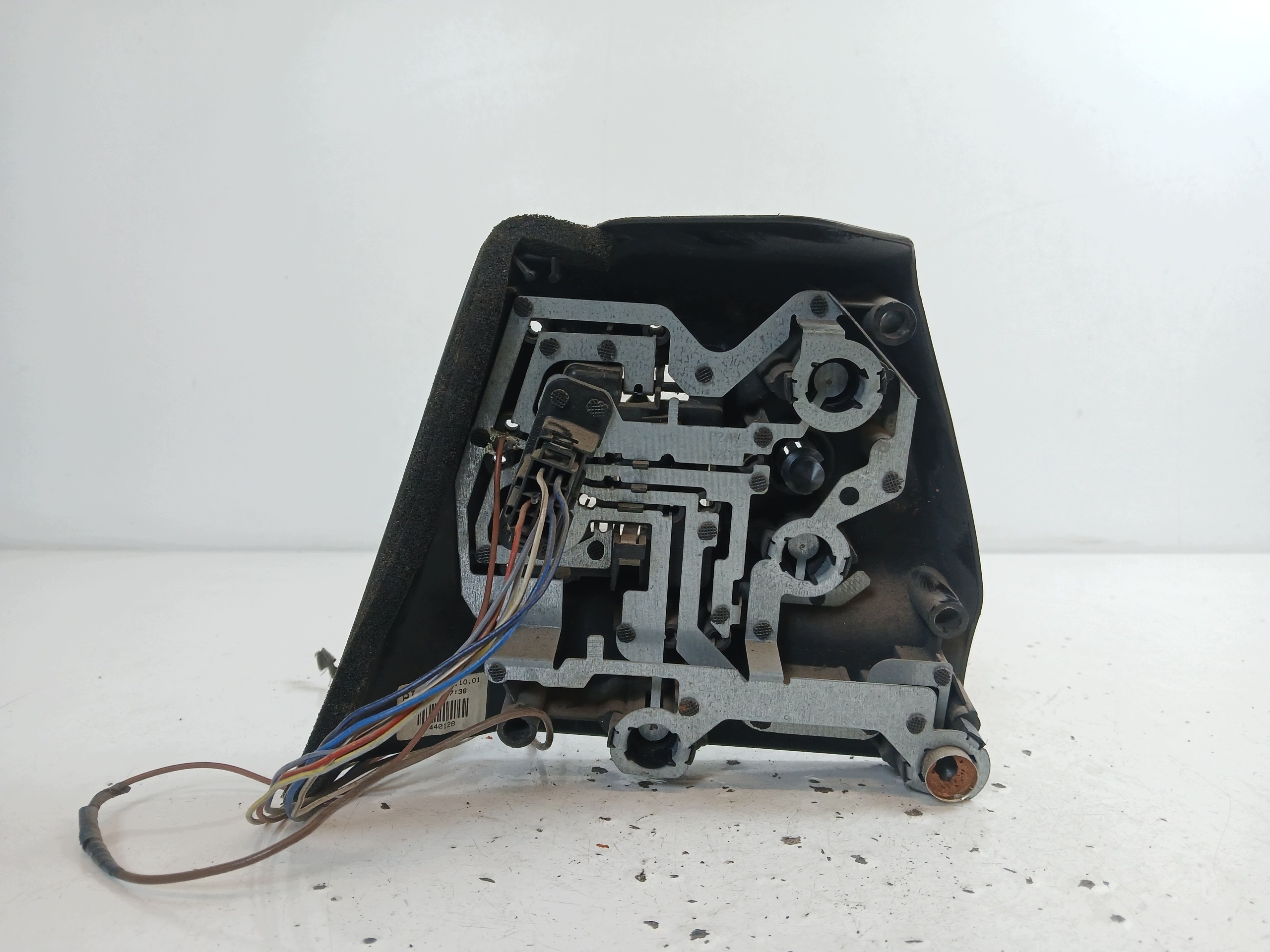 BMW E46 LIFT scheinwerfereinsatz links heck sedan