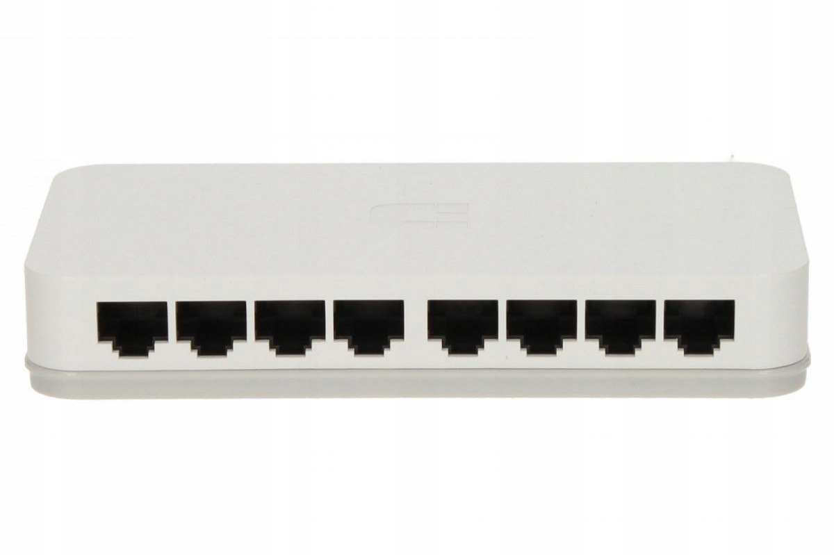 D-LINK Switch 8-portowy Fast Ethernet — 4
