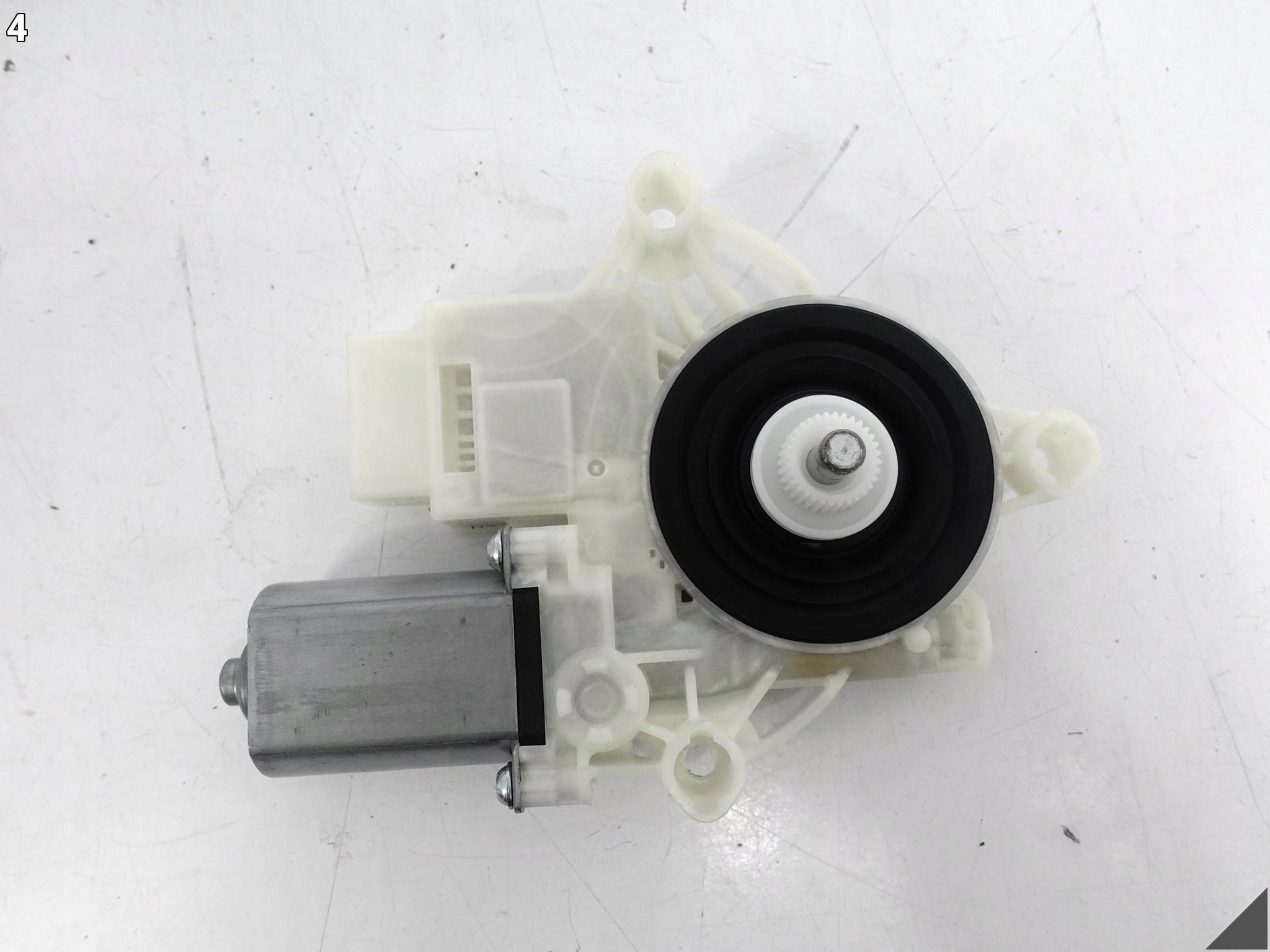 BMW XM G09 X5 G05 X6 G06 X7 G07 mini motor lifting windows front left