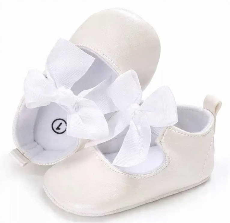 

Niechodki buty Baleriny do chrztu r. 18/19 chrzest