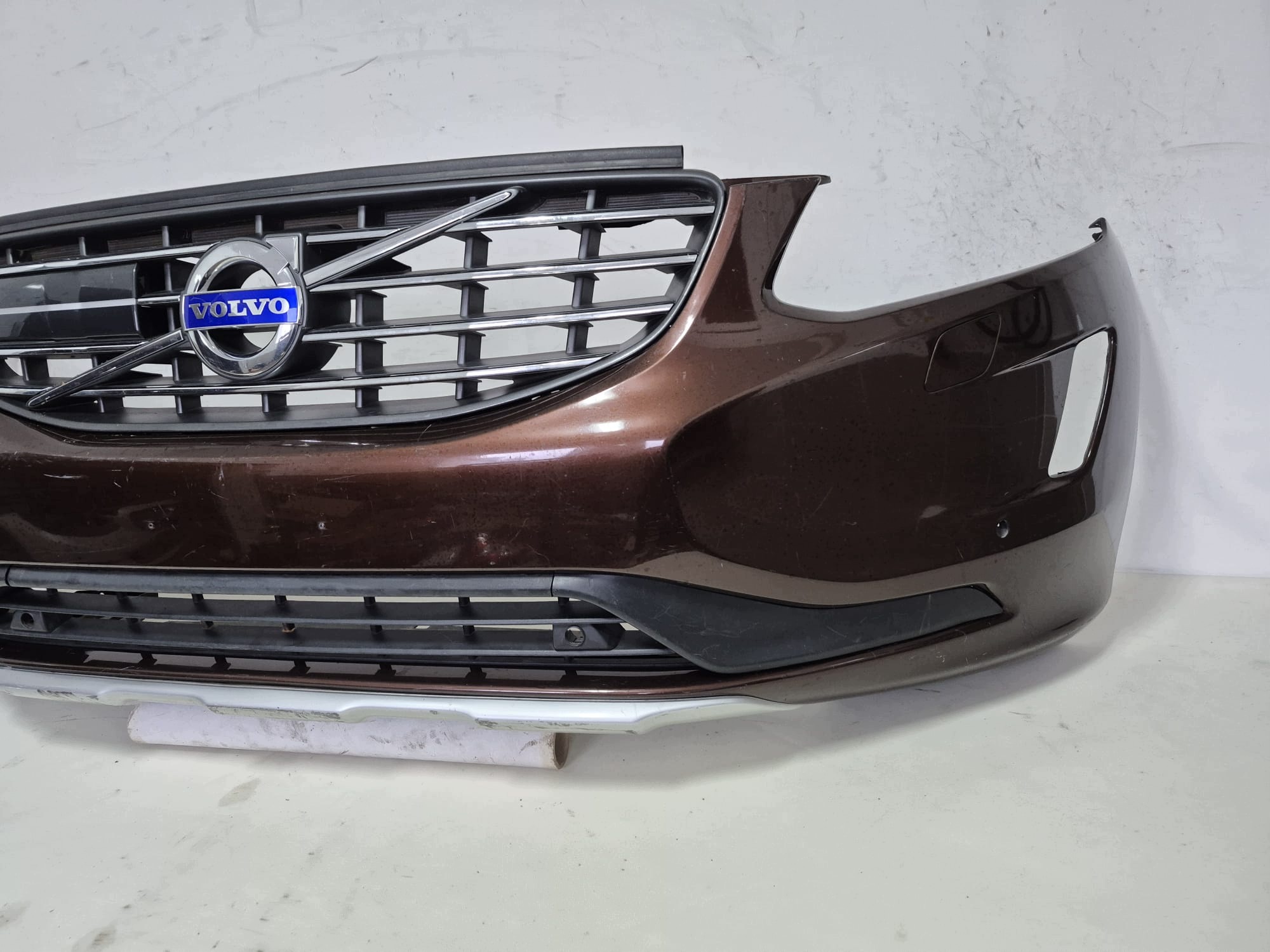 VOLVO XC60 and LIFT 13- bumper front front SPR 4XPDC 31323765