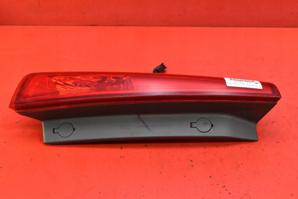 light left rear part rear upper 92403-1H3 KIA CEED 1 and KOMBI 07-10