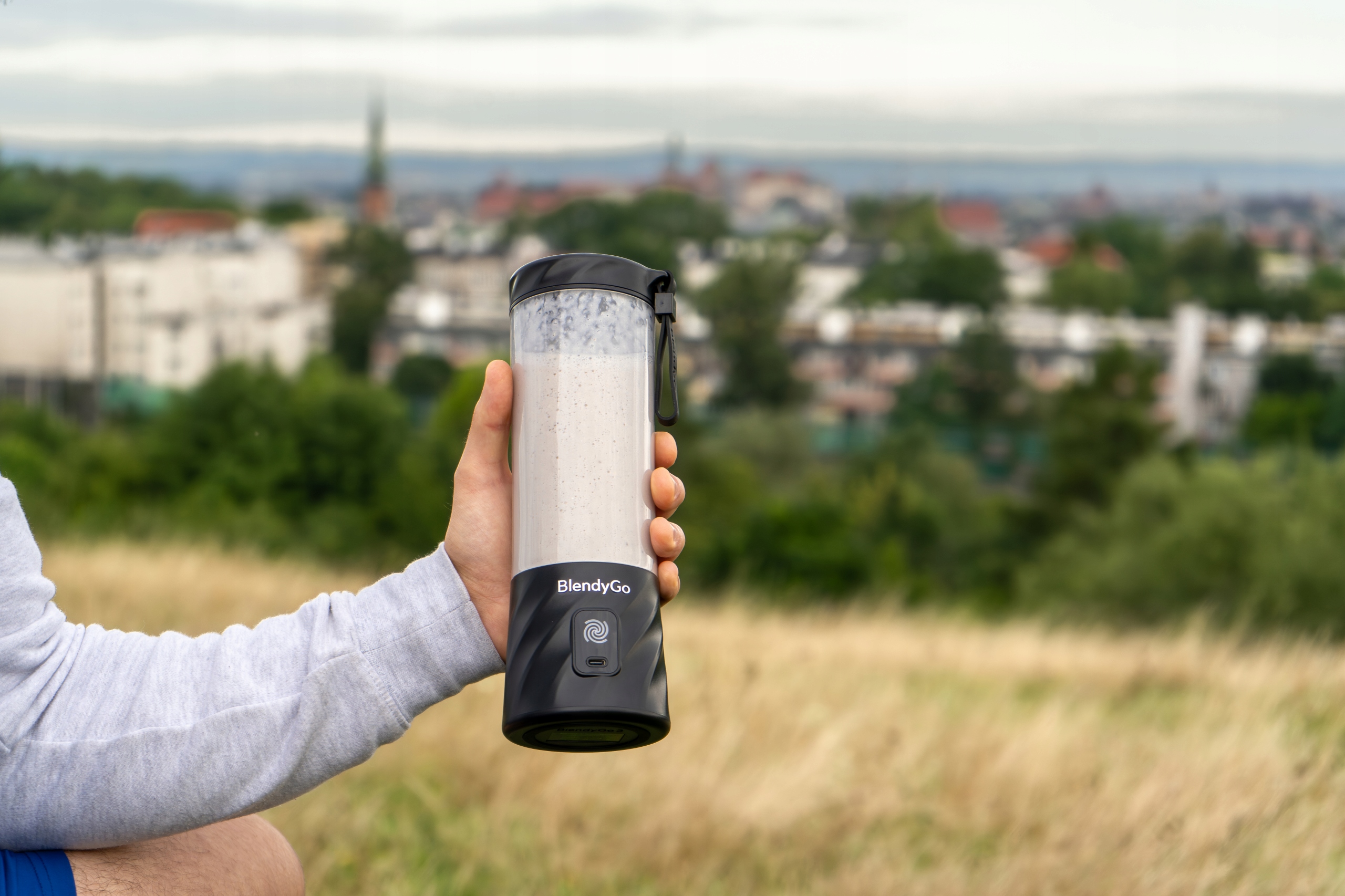 ORYGINALNY Blender Kielichowy BlendyGo 3 250 W Bezprzewodowy Mikser Czarny Kod producenta brak