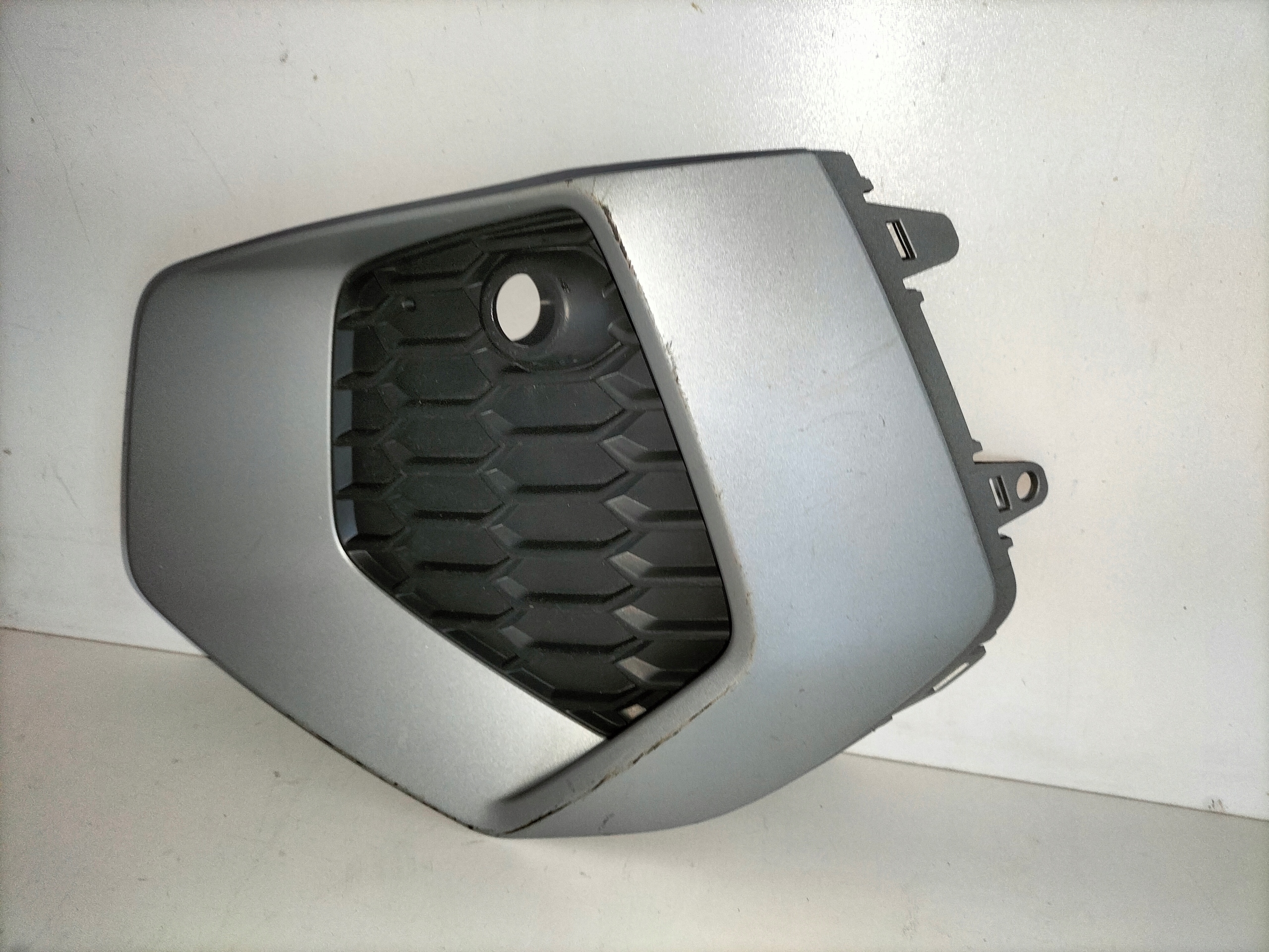 grille grid of a bumper front left AUDI A3 8Y 20