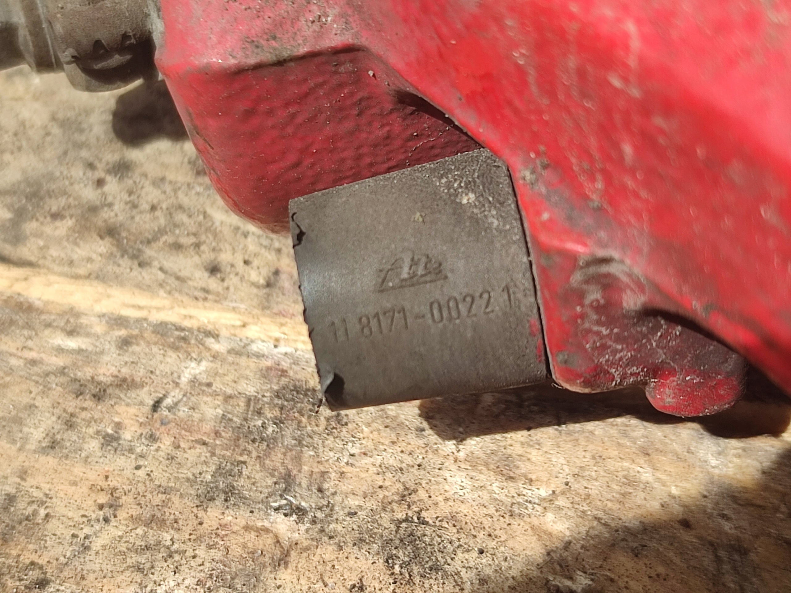 caliper brake left front VOLKSWAGEN PASSAT B7 VL 581